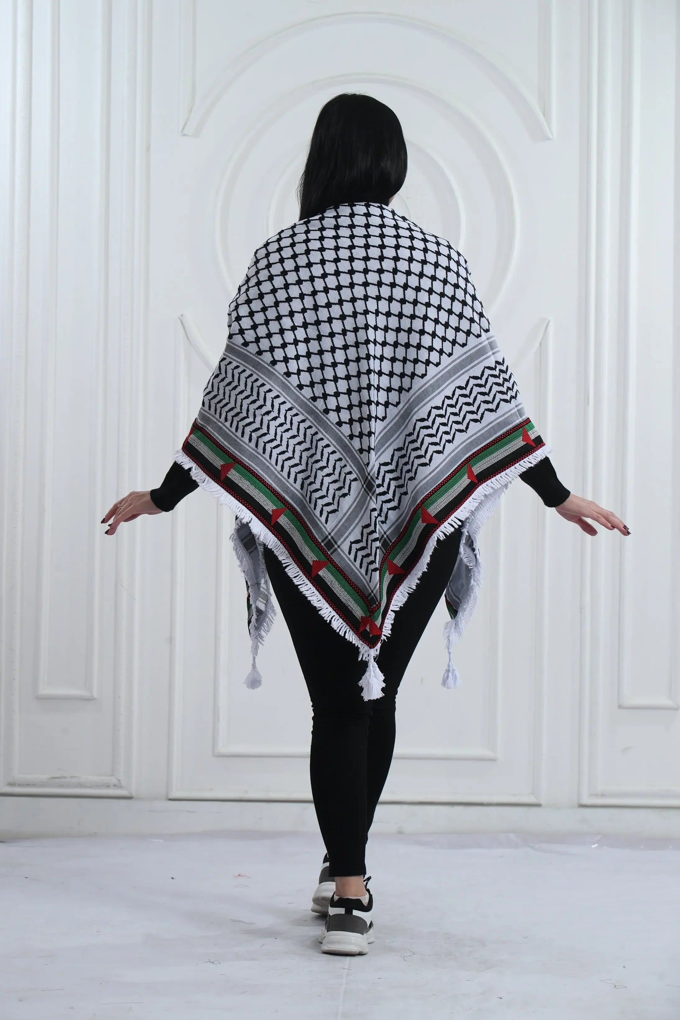 Pride and Heritage: Palestinian Flag Embroidered Kuffia Palestinian Elegance