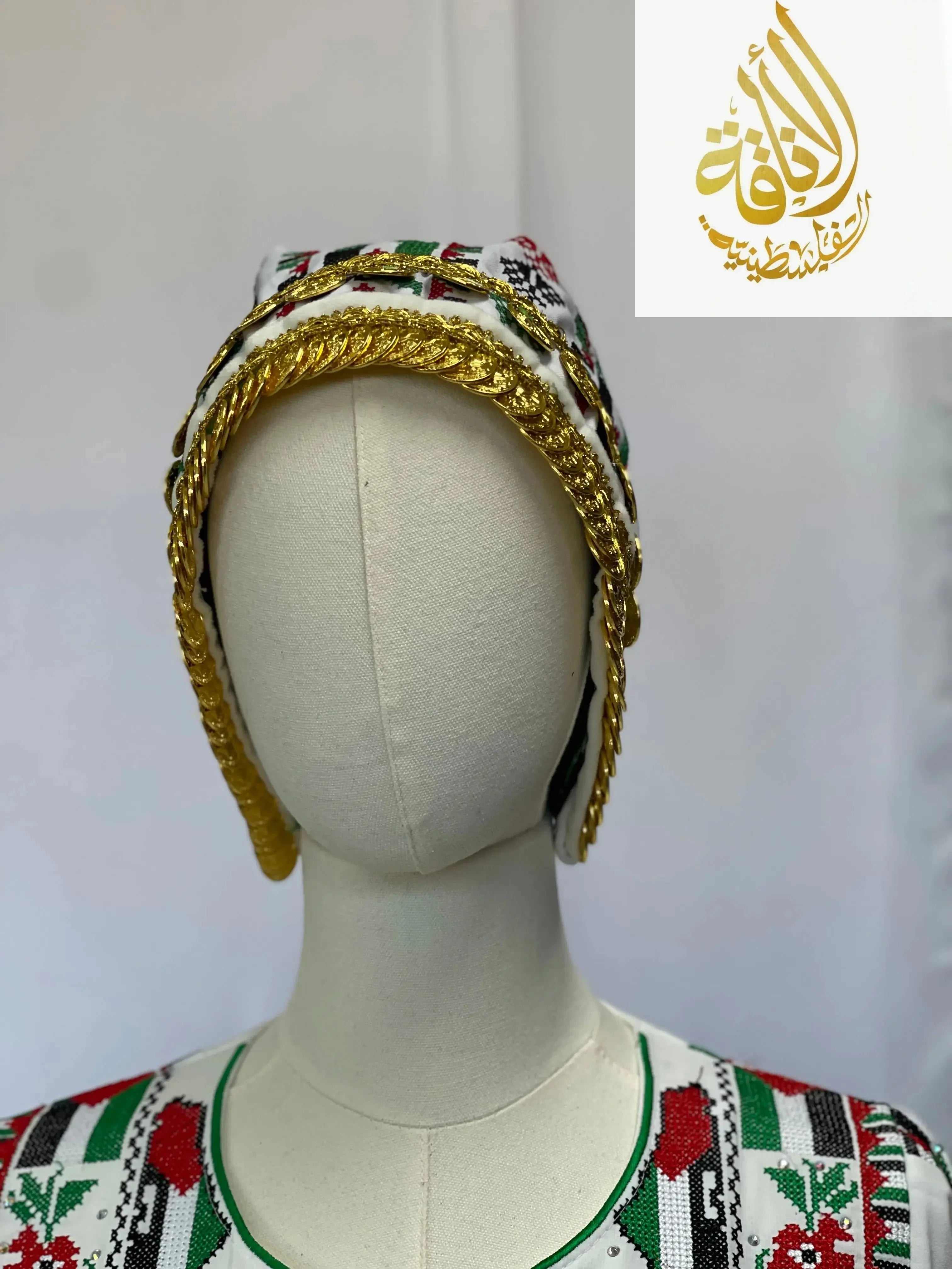 Elegant Embroidered Awka Liras: A Fashion Essentialf Palestinian Elegance