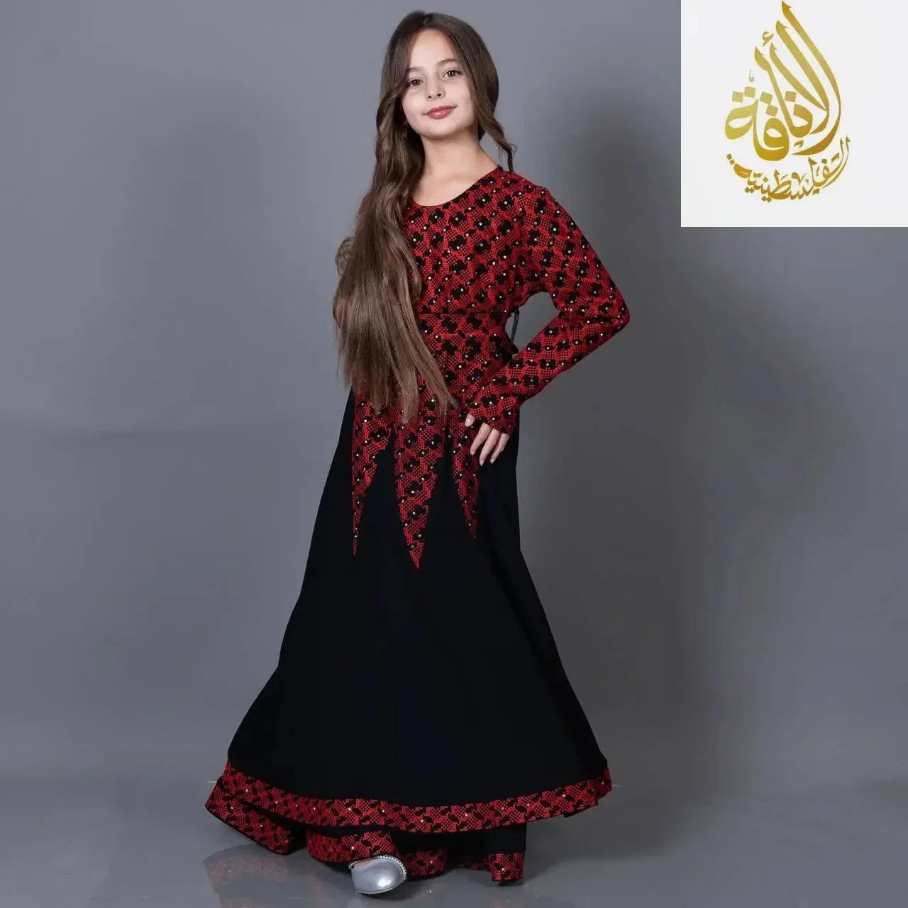 Elegant Embroidered Girls Dress: Timeless Craftsmanship Palestinian Elegance