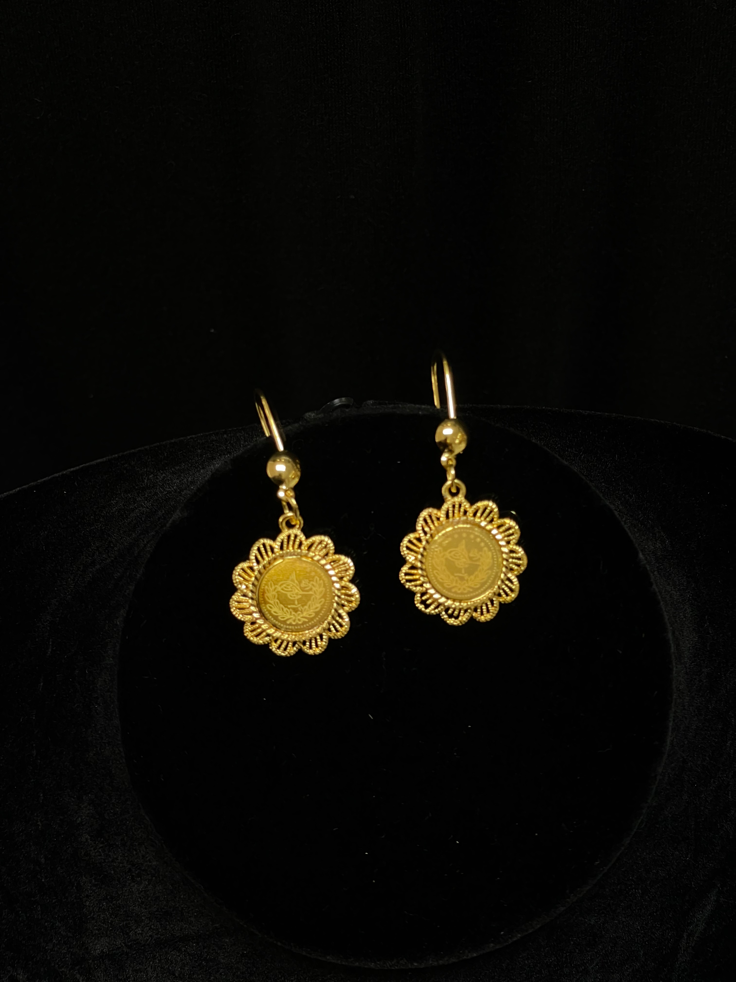 Palestinian Elegance imitated gold Gold Coin Necklace Set earrings with intricate flower designs