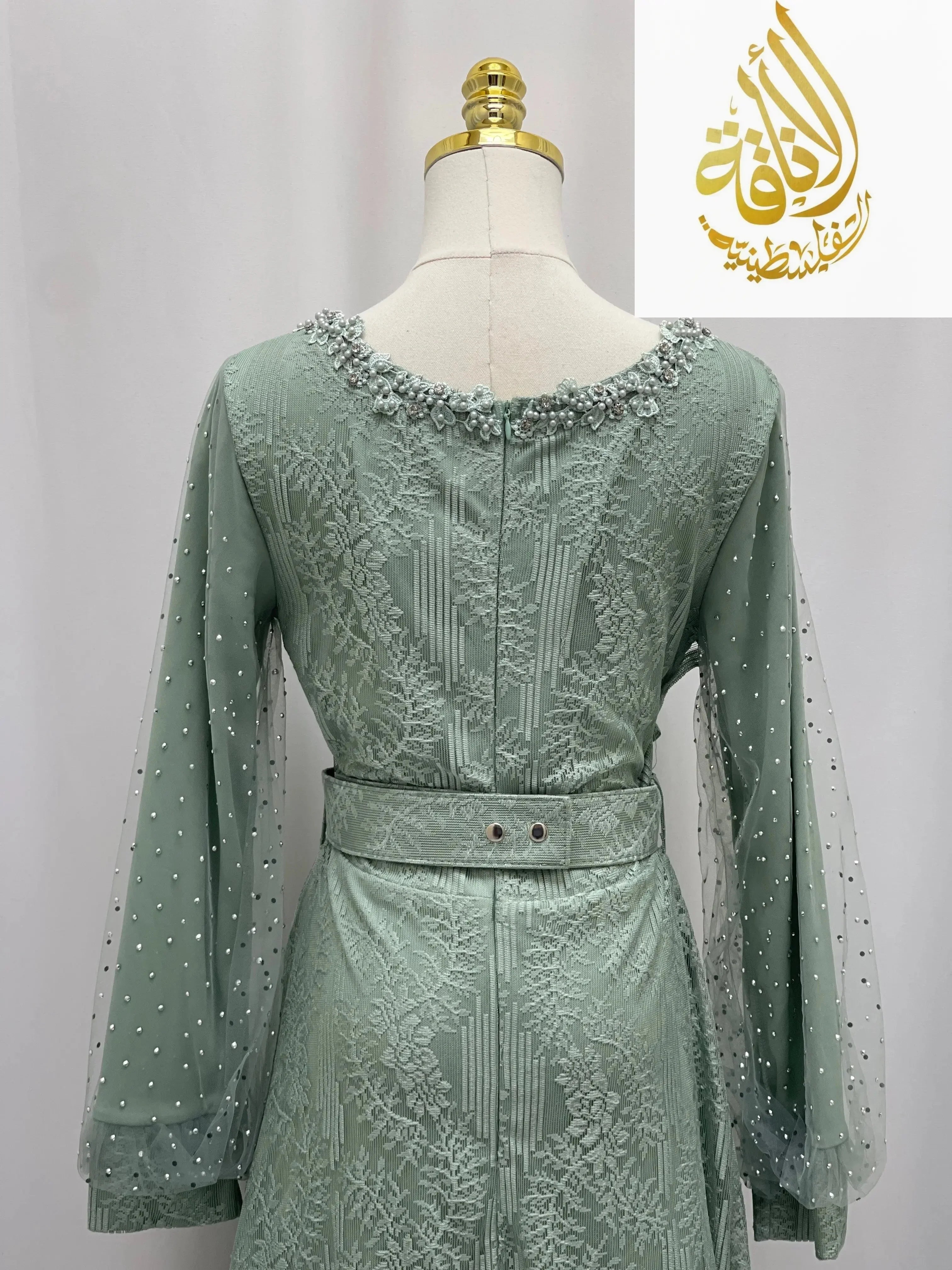 Elegant Lace Dress: Timeless Sophistication & Classic Beauty Palestinian Elegance
