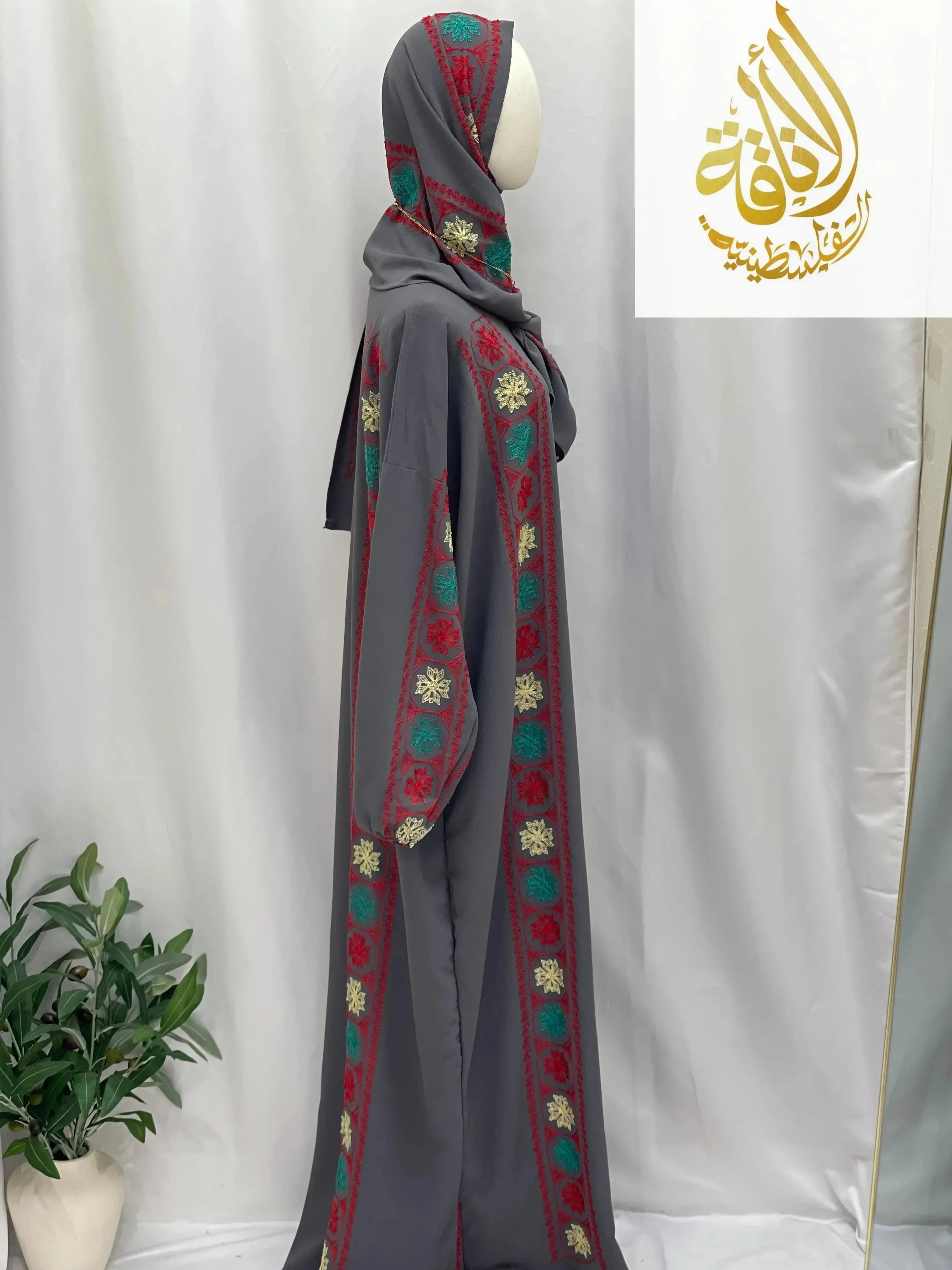 Embroidered Prayer Dress - Elegant Convenience for Modest Style - Palestinian Elegance