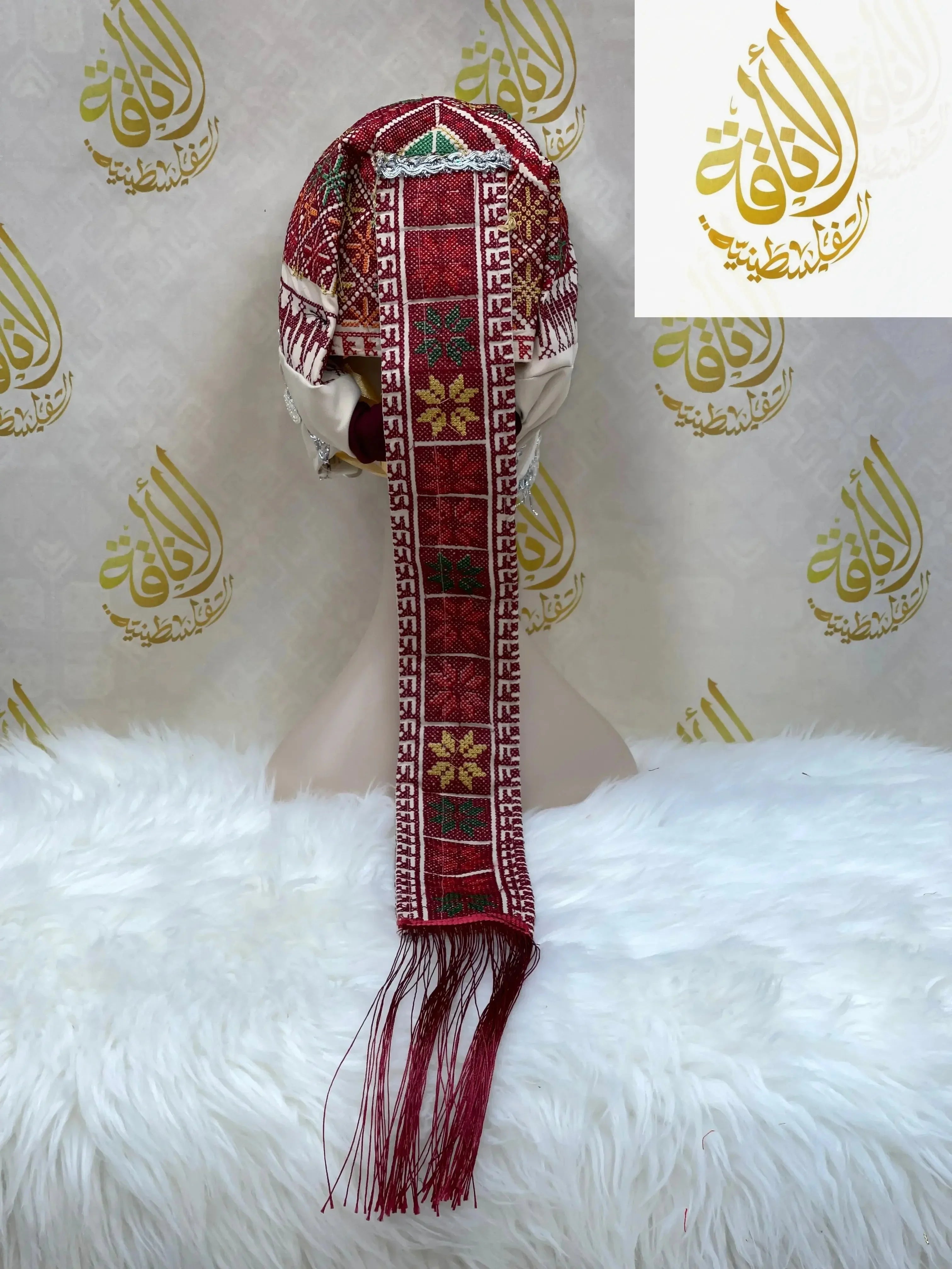 Exquisite Craftsmanship: Authentic Silver Liras Awka Palestinian Elegance