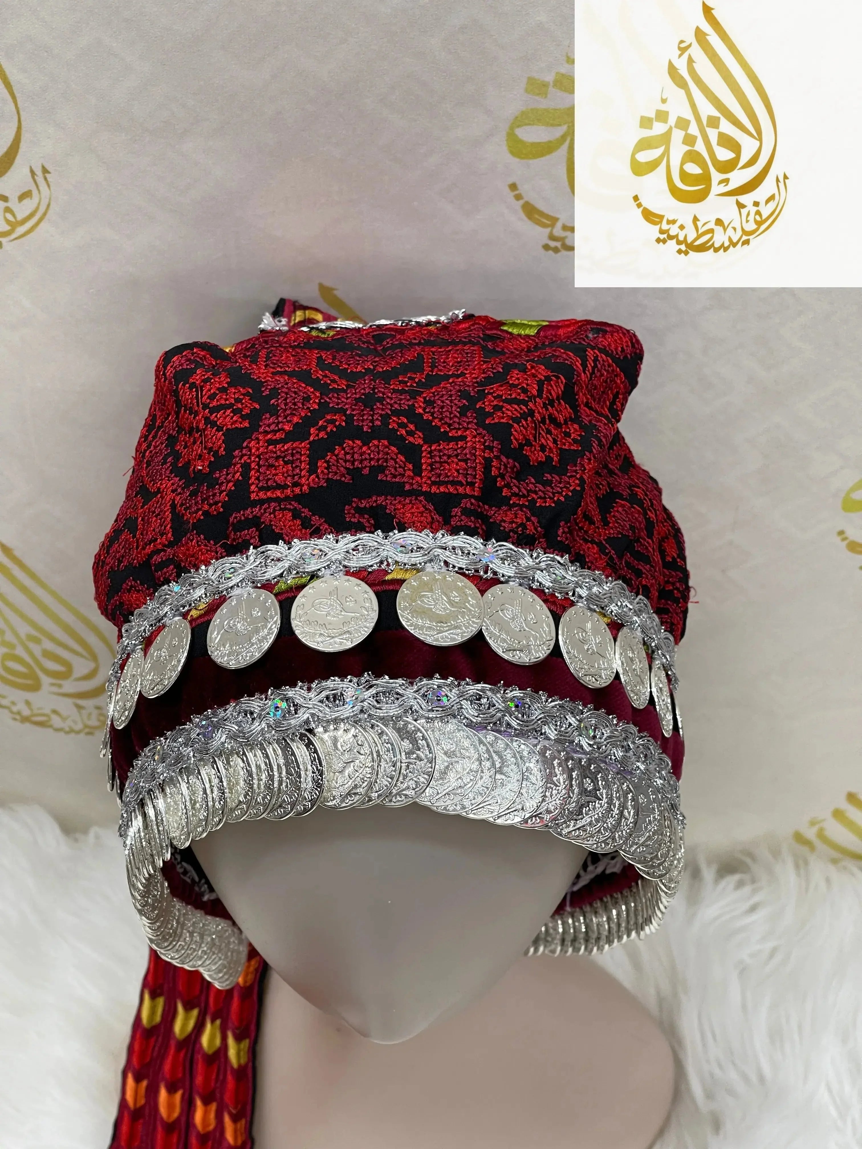 Exquisite Craftsmanship: Authentic Silver Liras Awka Palestinian Elegance