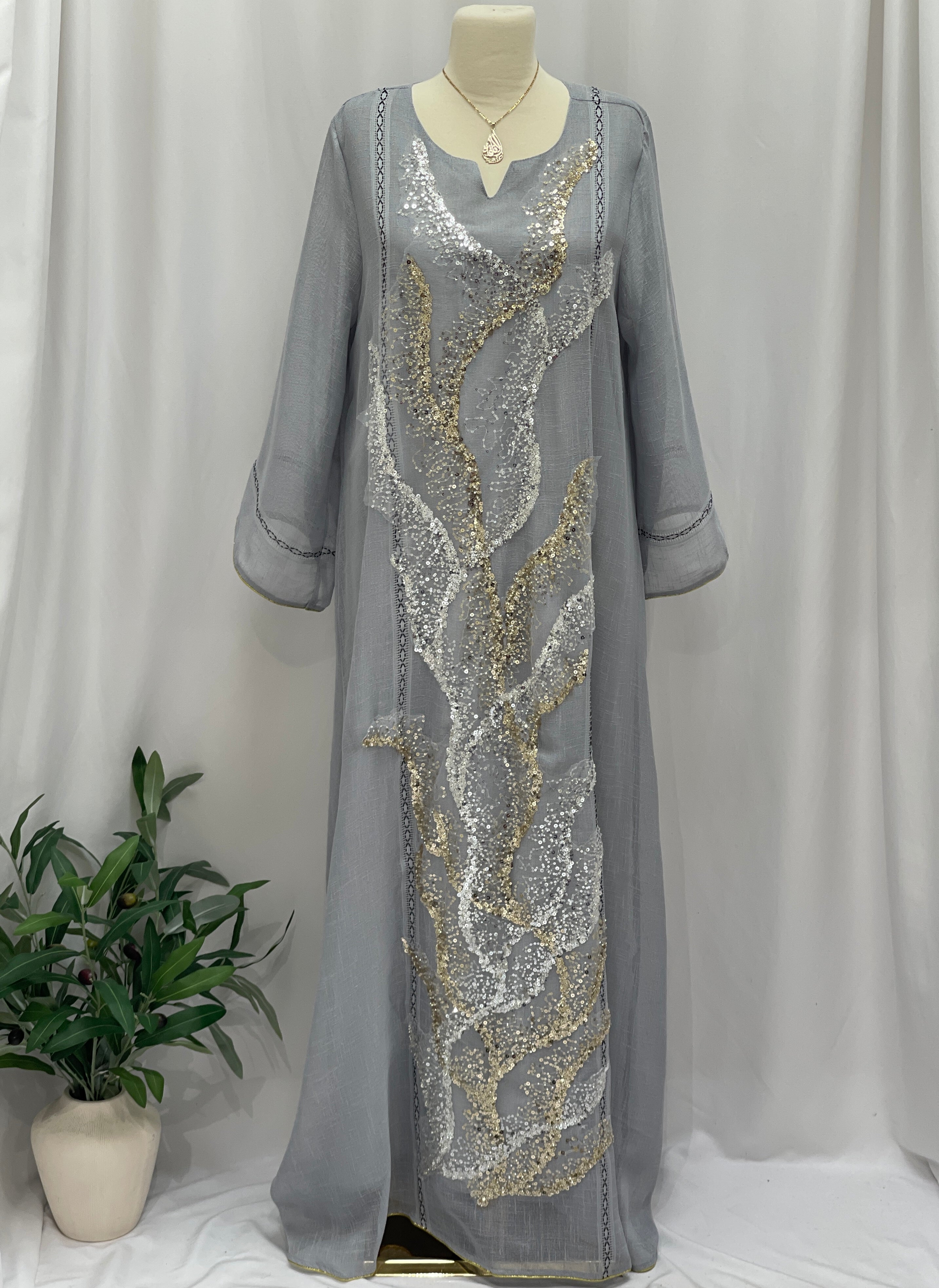 Elegance Kaftan – Flowing Comfort & Style