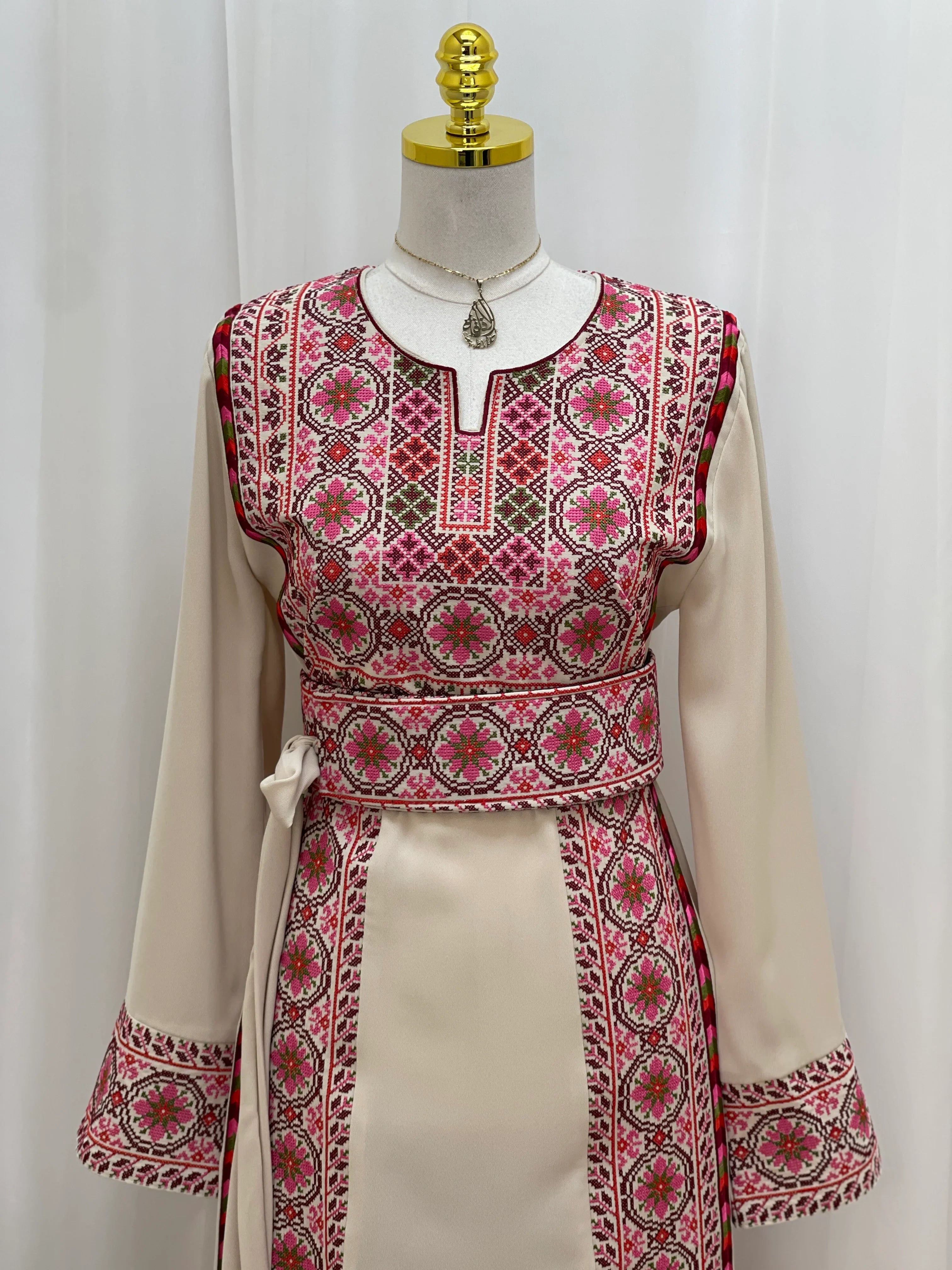 Zahra Heritage Embroidered Thobe