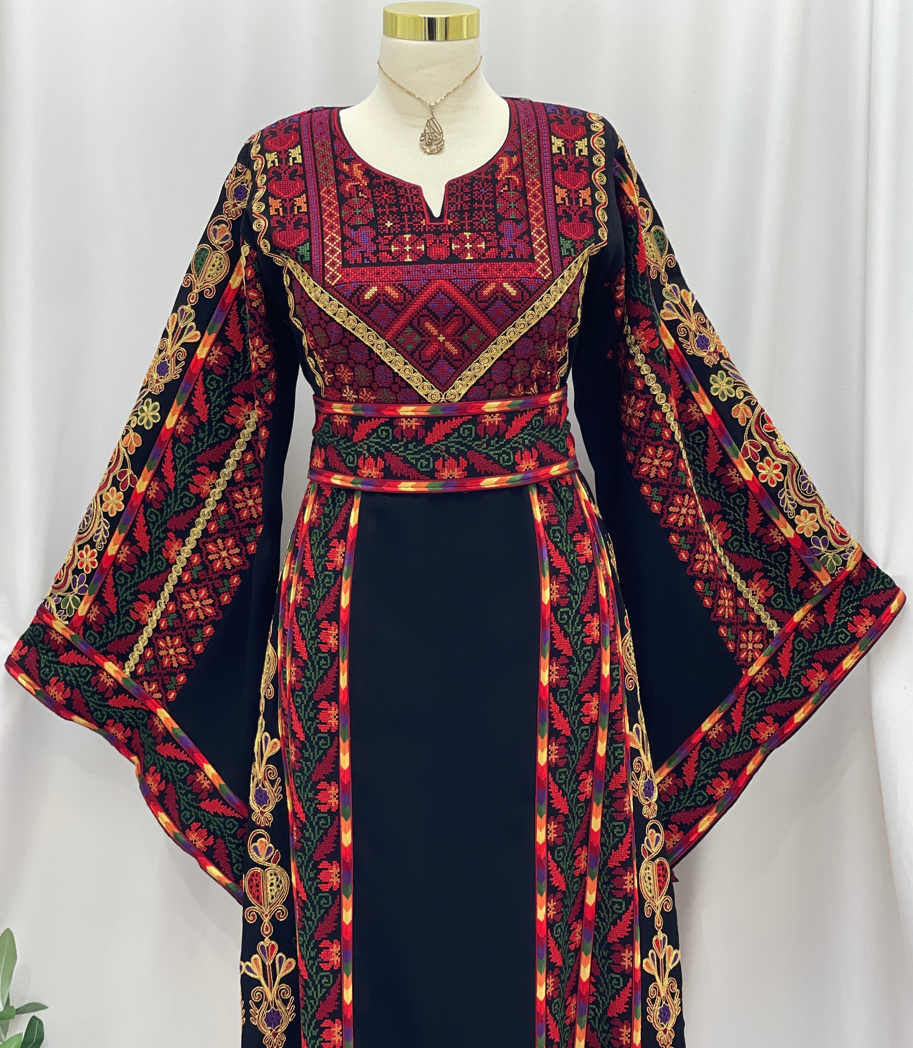 Al Quds Heritage Embroidered Thobe