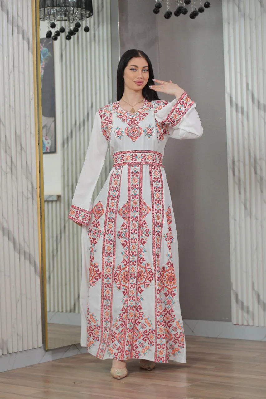 فستان فلسطيني مطرز – على الطراز التطرزي الكلاسيكي