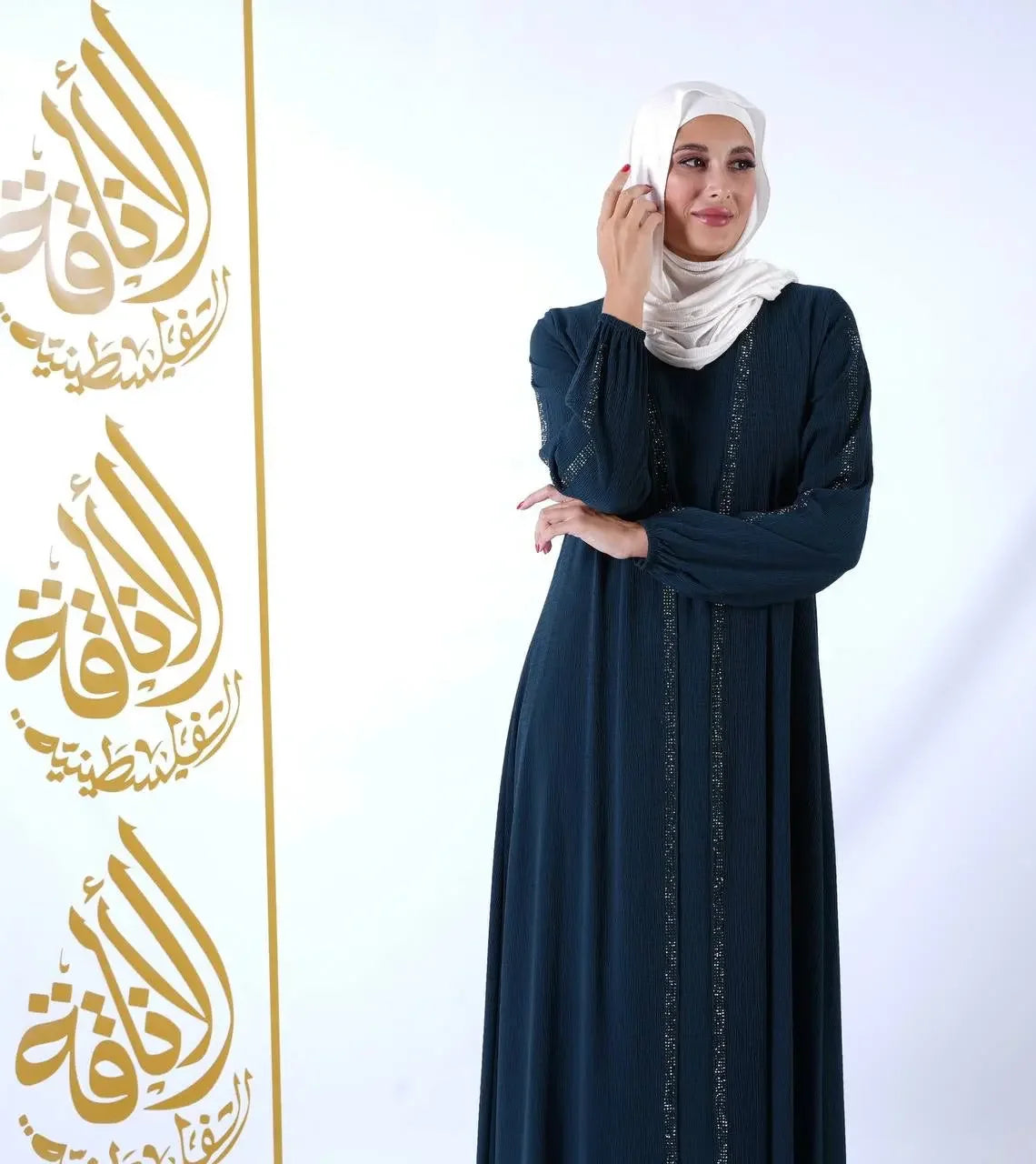 Classic Abaya: Timeless Elegance and Sophisticated Style Palestinian Elegance
