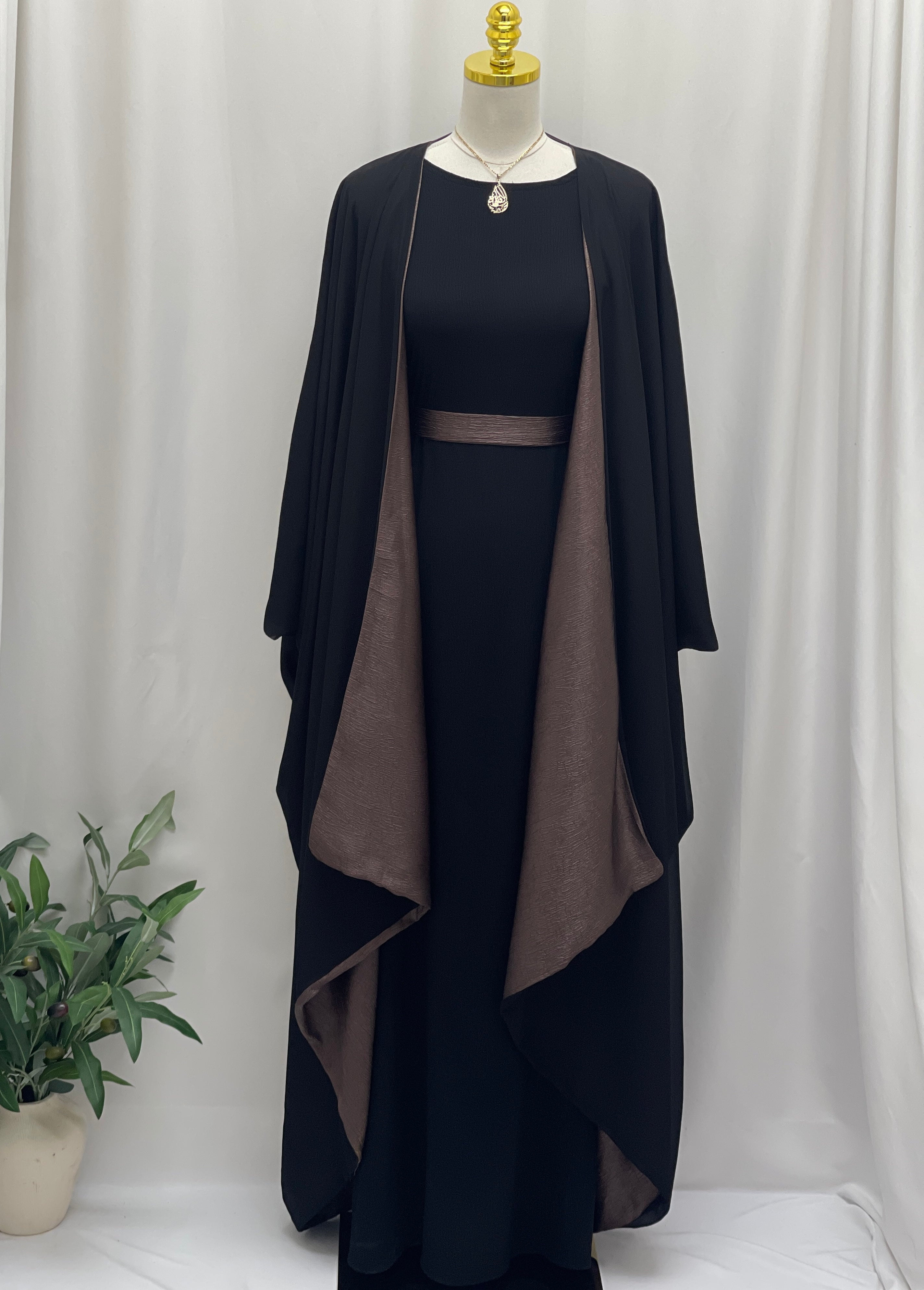 Reversible Satin-Crepe Abaya