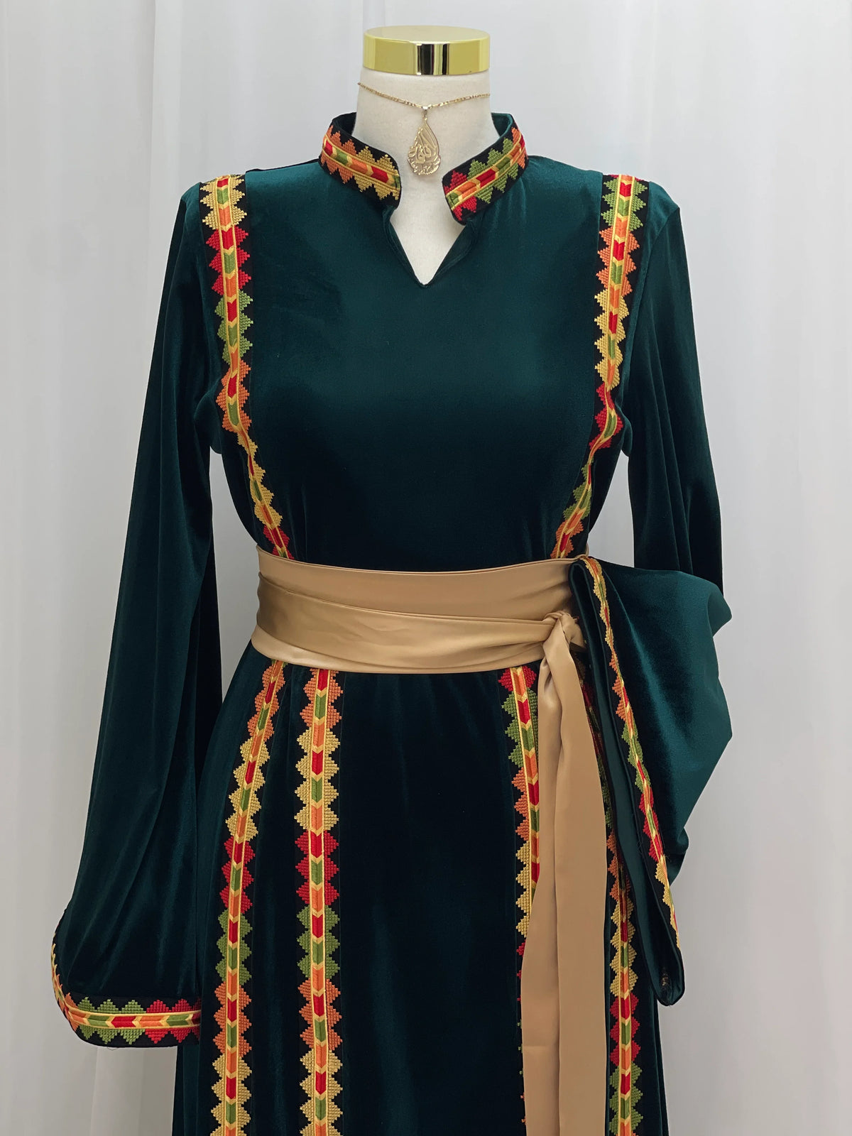 Manajel Grace Velvet Thobe - Palestinian Elegance