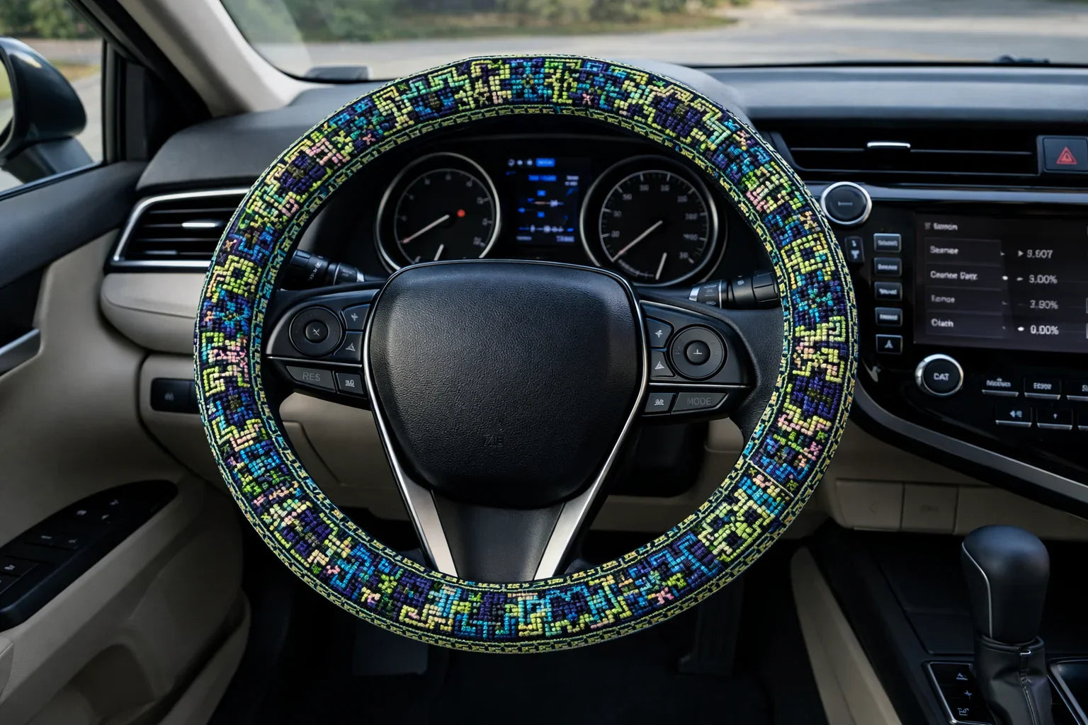 Reversible Beaded Steering Wheel Cover- Elegant Design