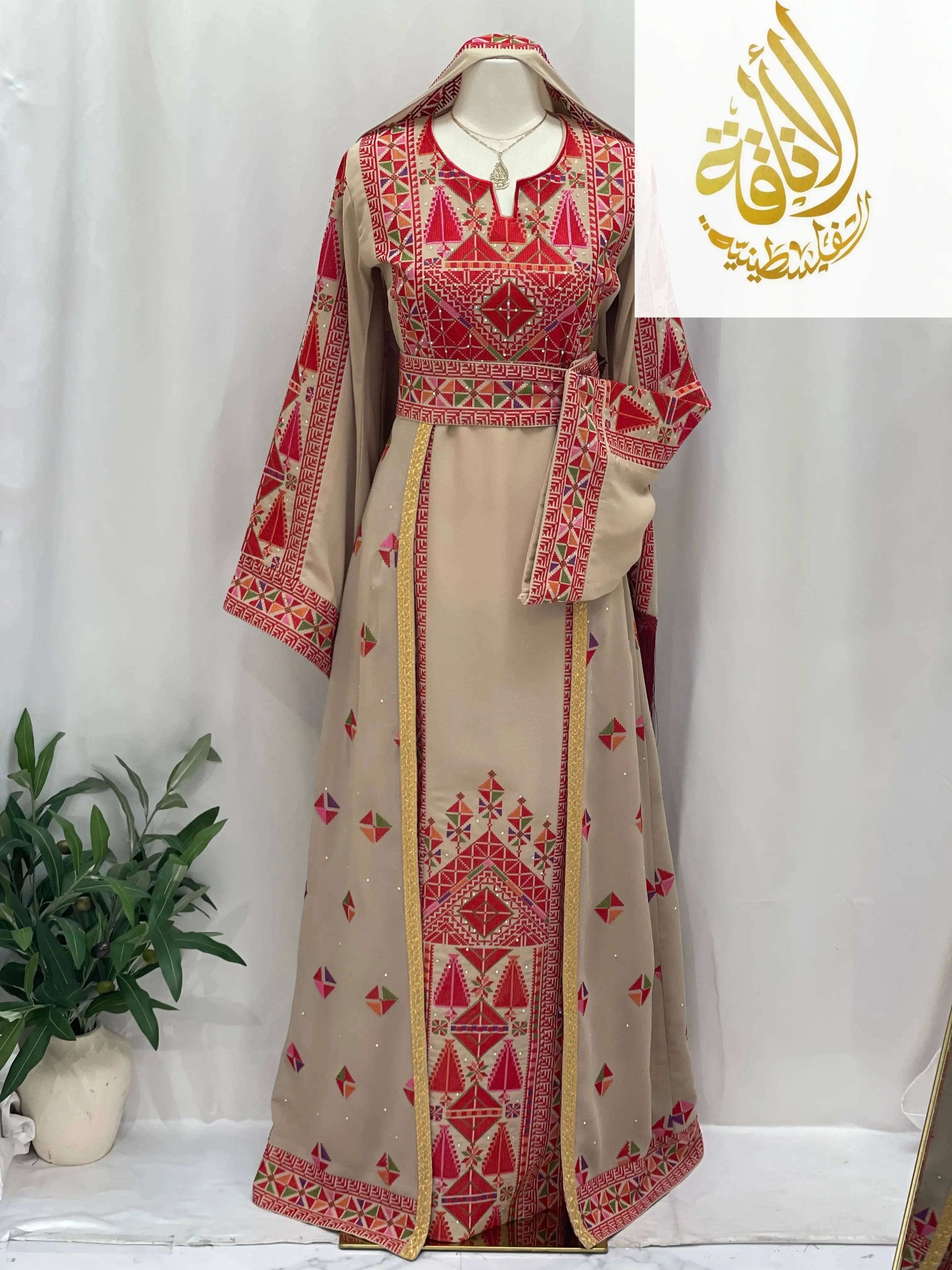 falahi palestinian thoub with khirka