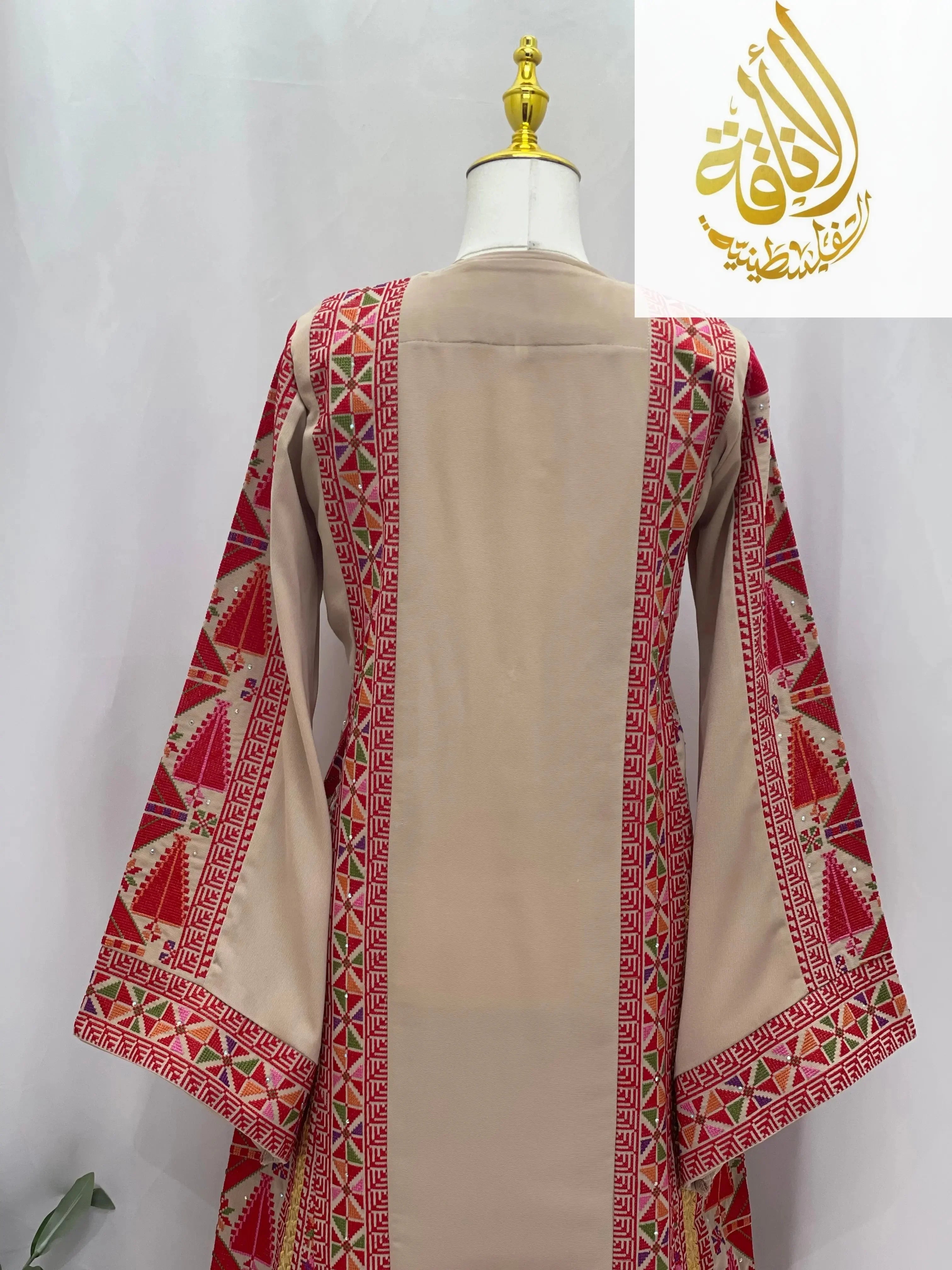 zoomed back side of Palestinian thoub dress