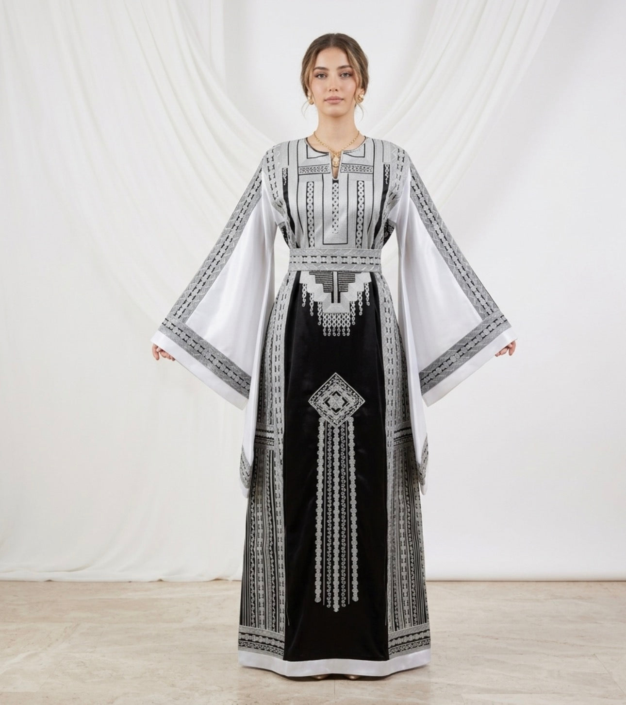 Thobe Al-Aseeri Heritage