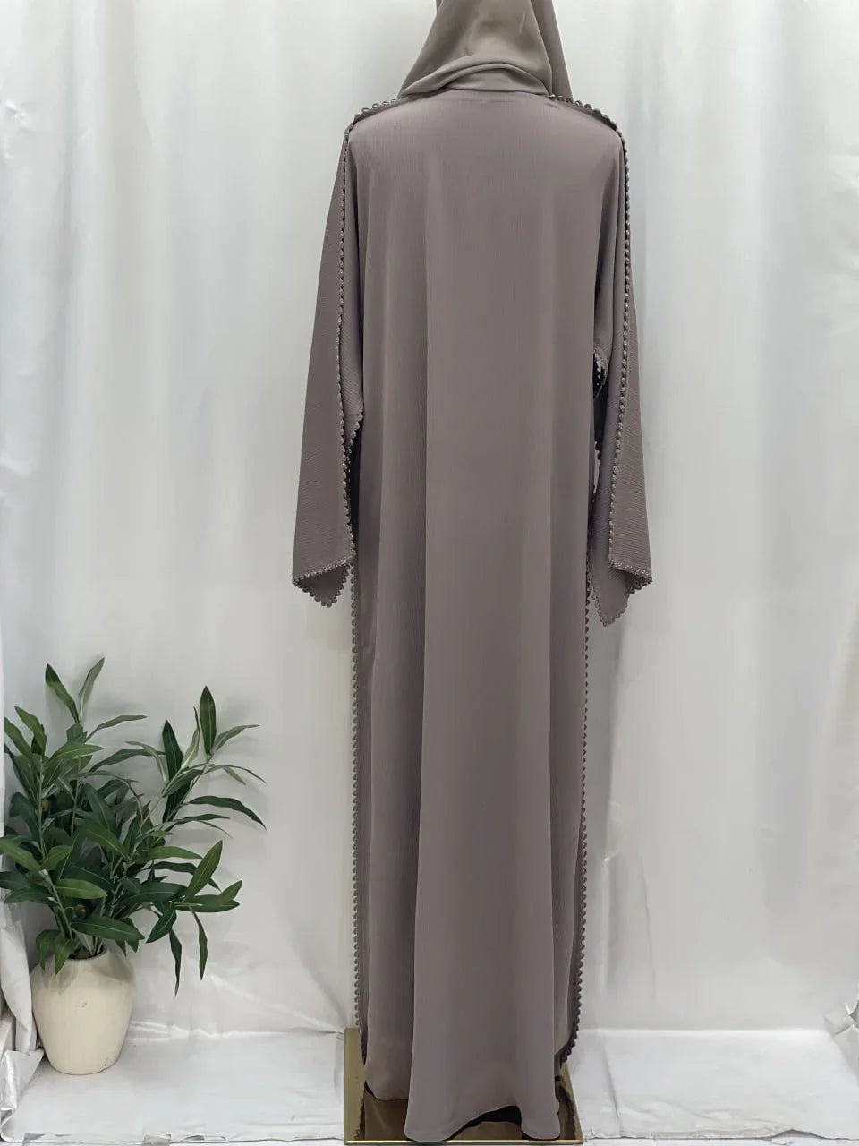 Ghosoon Abaya A luxurious Dubai Design Unique Modest Styles - Palestinian Elegance