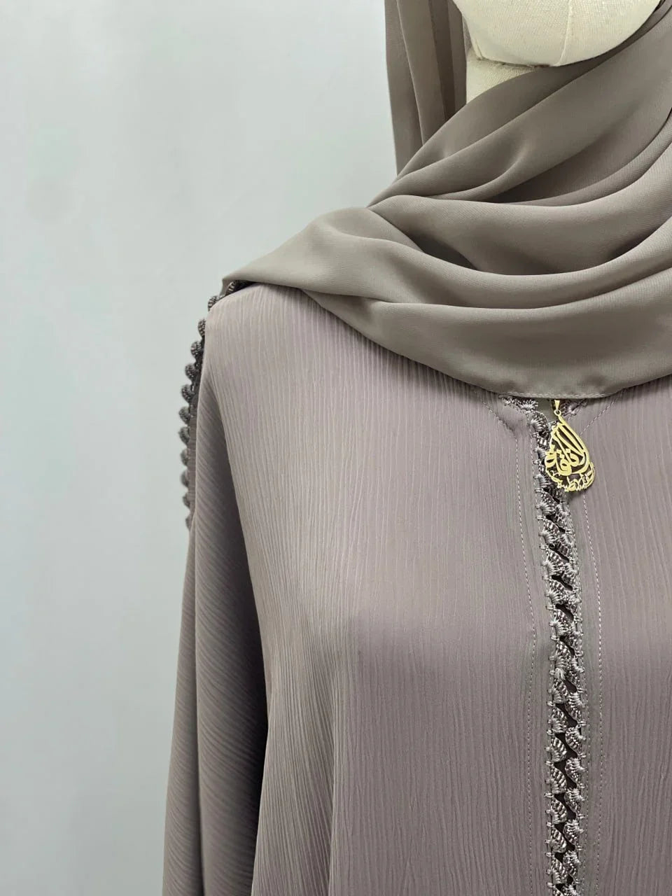 Ghosoon Abaya A luxurious Dubai Design Unique Modest Styles - Palestinian Elegance