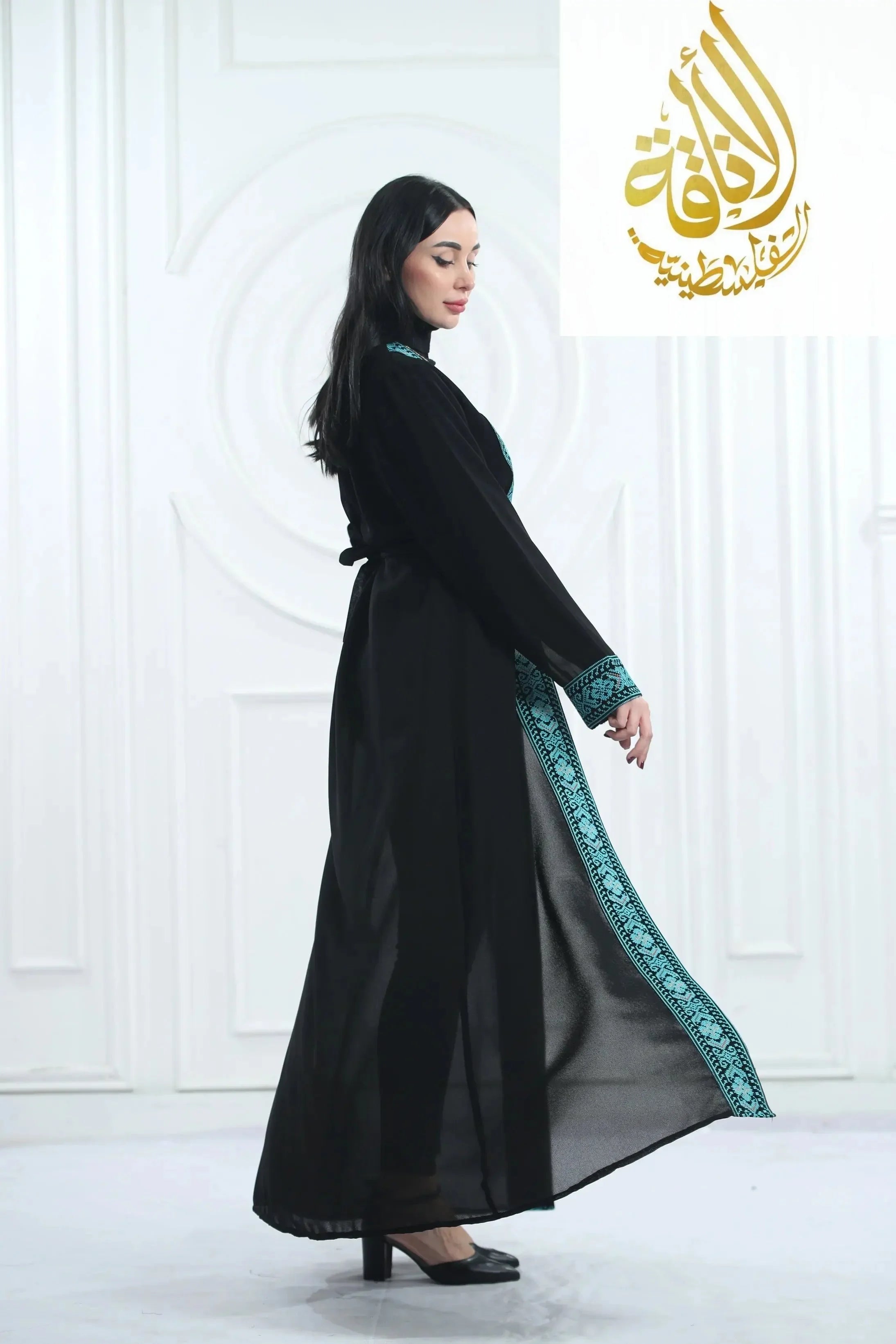 Hala Embroidered Bisht: Luxurious Elegance & Intricate Craftsmanship Palestinian Elegance