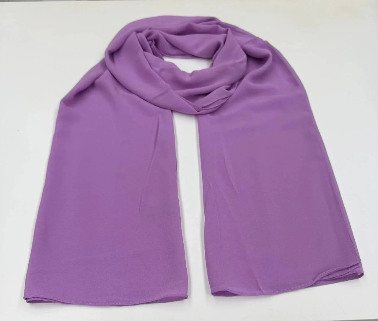 High Quality Chiffon Hjiab: Gives Your Outfit A Graceful Touch - Palestinian Elegance