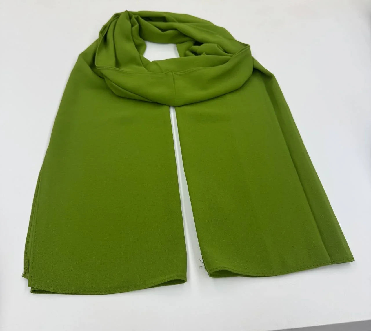 High Quality Chiffon Hjiab: Gives Your Outfit A Graceful Touch - Palestinian Elegance