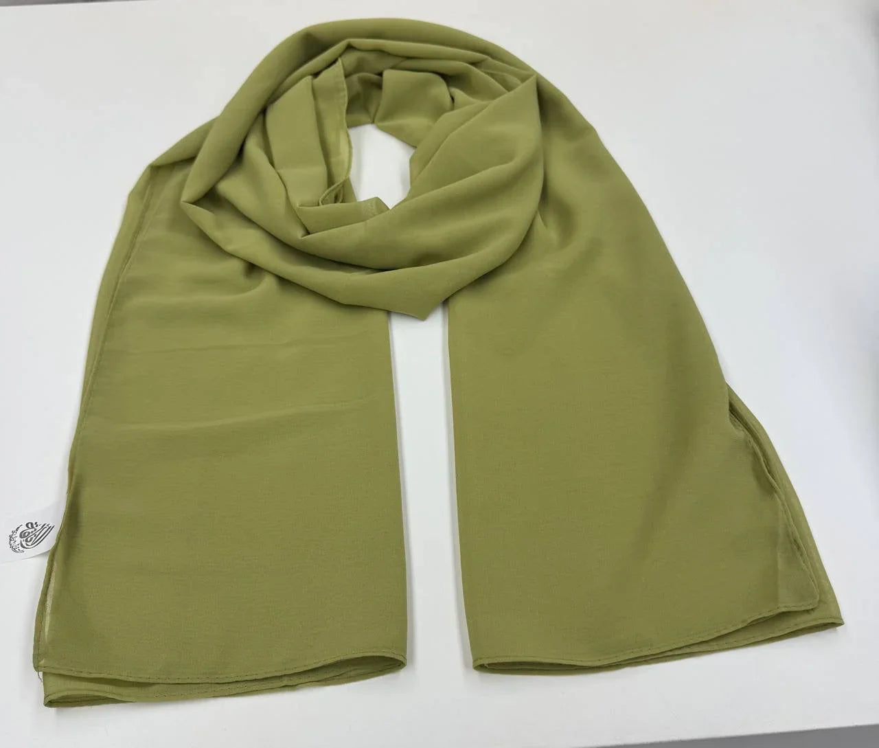 High Quality Chiffon Hjiab: Gives Your Outfit A Graceful Touch - Palestinian Elegance