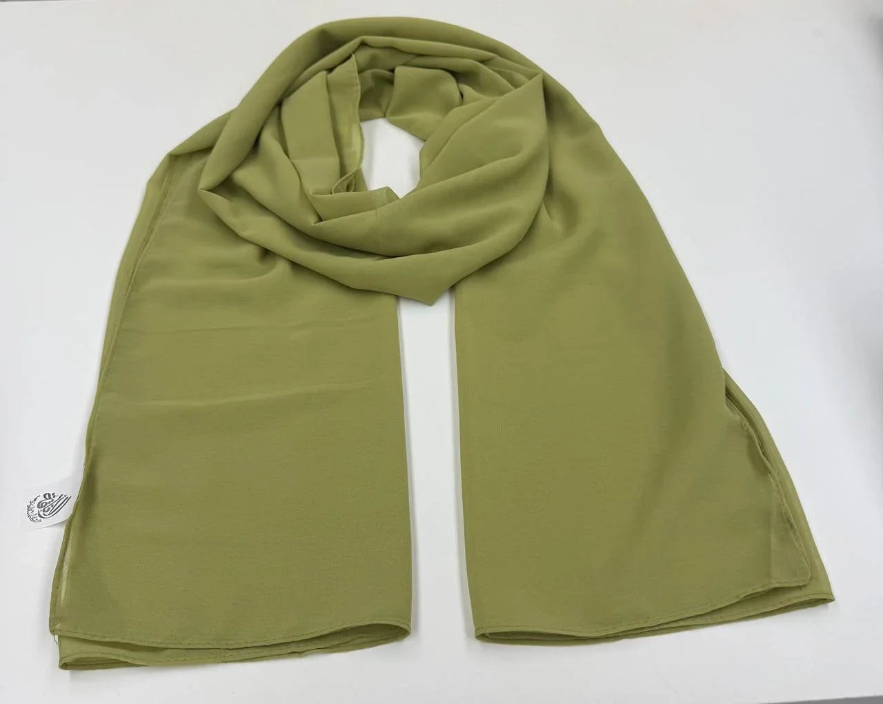 High Quality Chiffon Hjiab: Gives Your Outfit A Graceful Touch - Palestinian Elegance