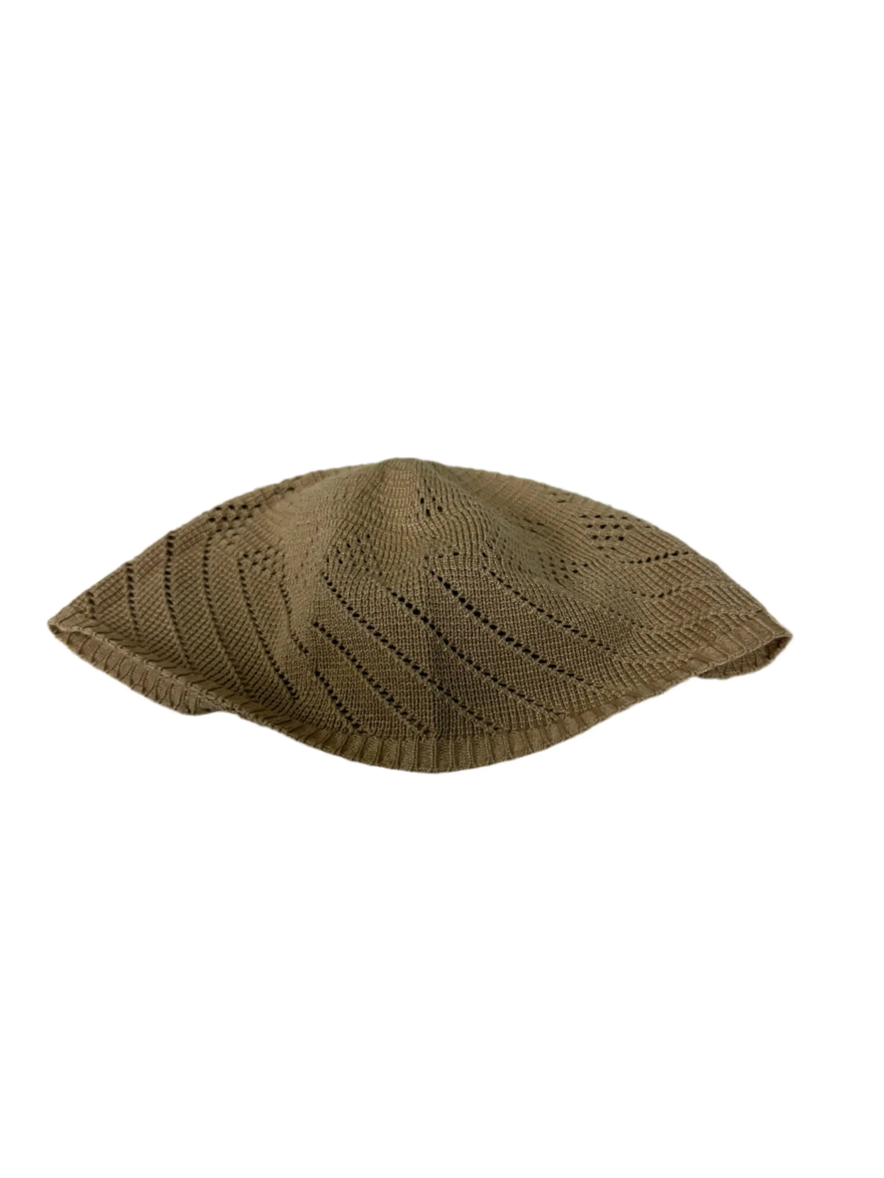 Men's Thin Prayer Cap - Lightweight & High-Quality Palestinian Elegance