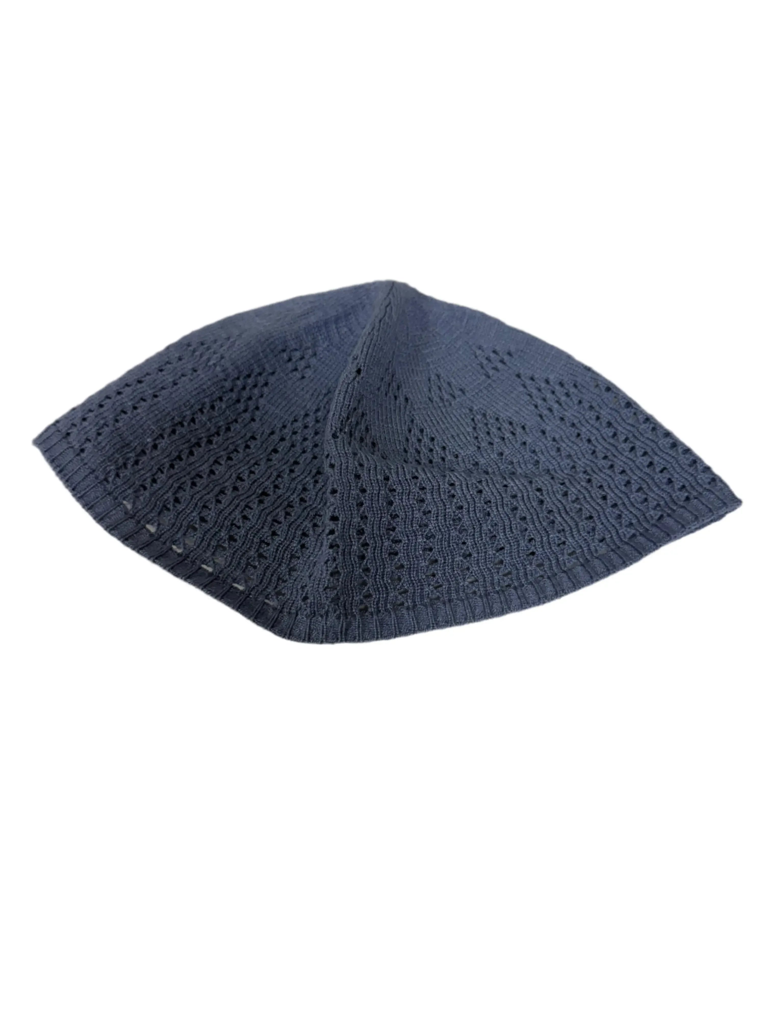 Men's Thin Prayer Cap - Lightweight & High-Quality Palestinian Elegance