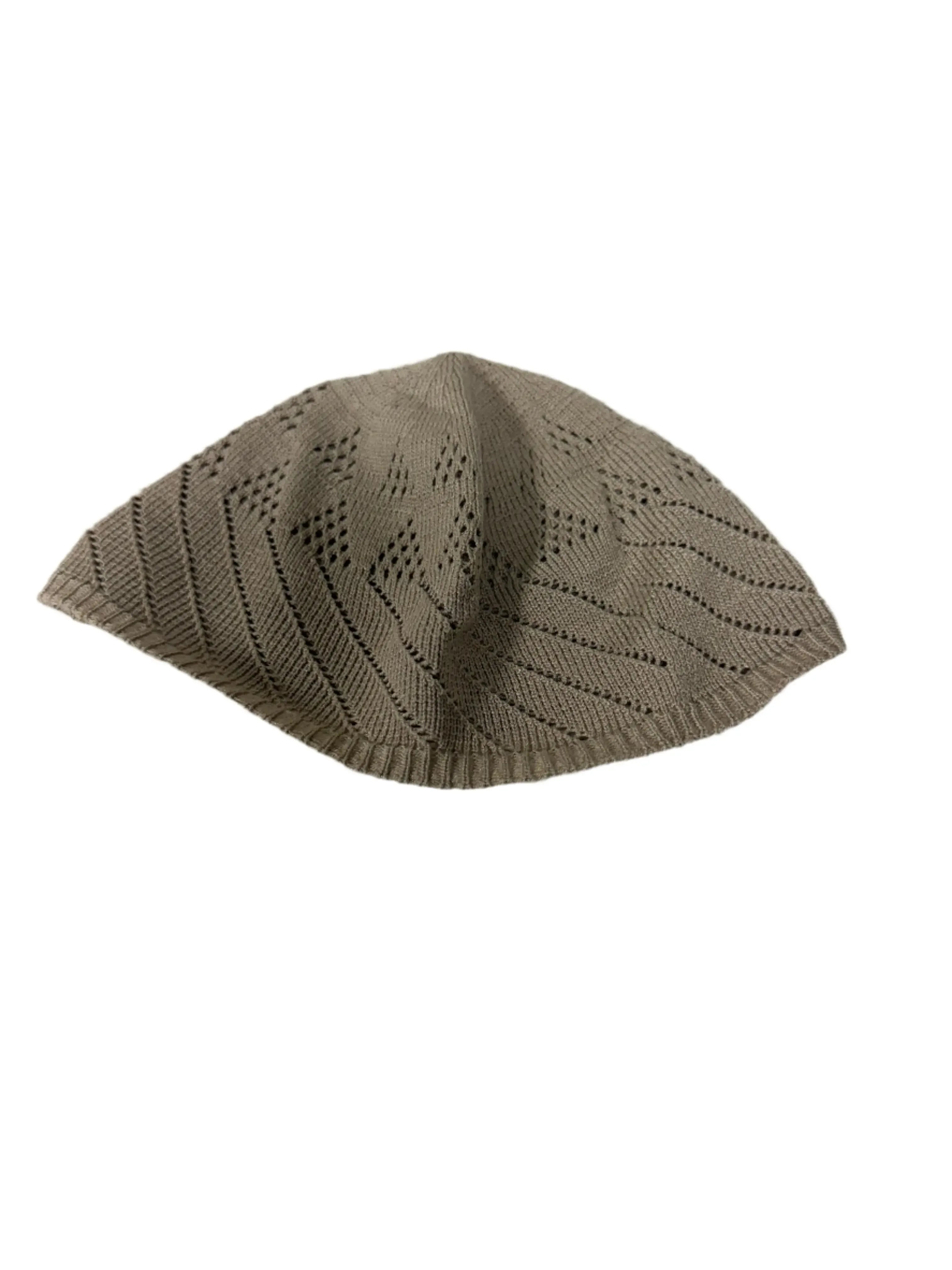 Men's Thin Prayer Cap - Lightweight & High-Quality Palestinian Elegance