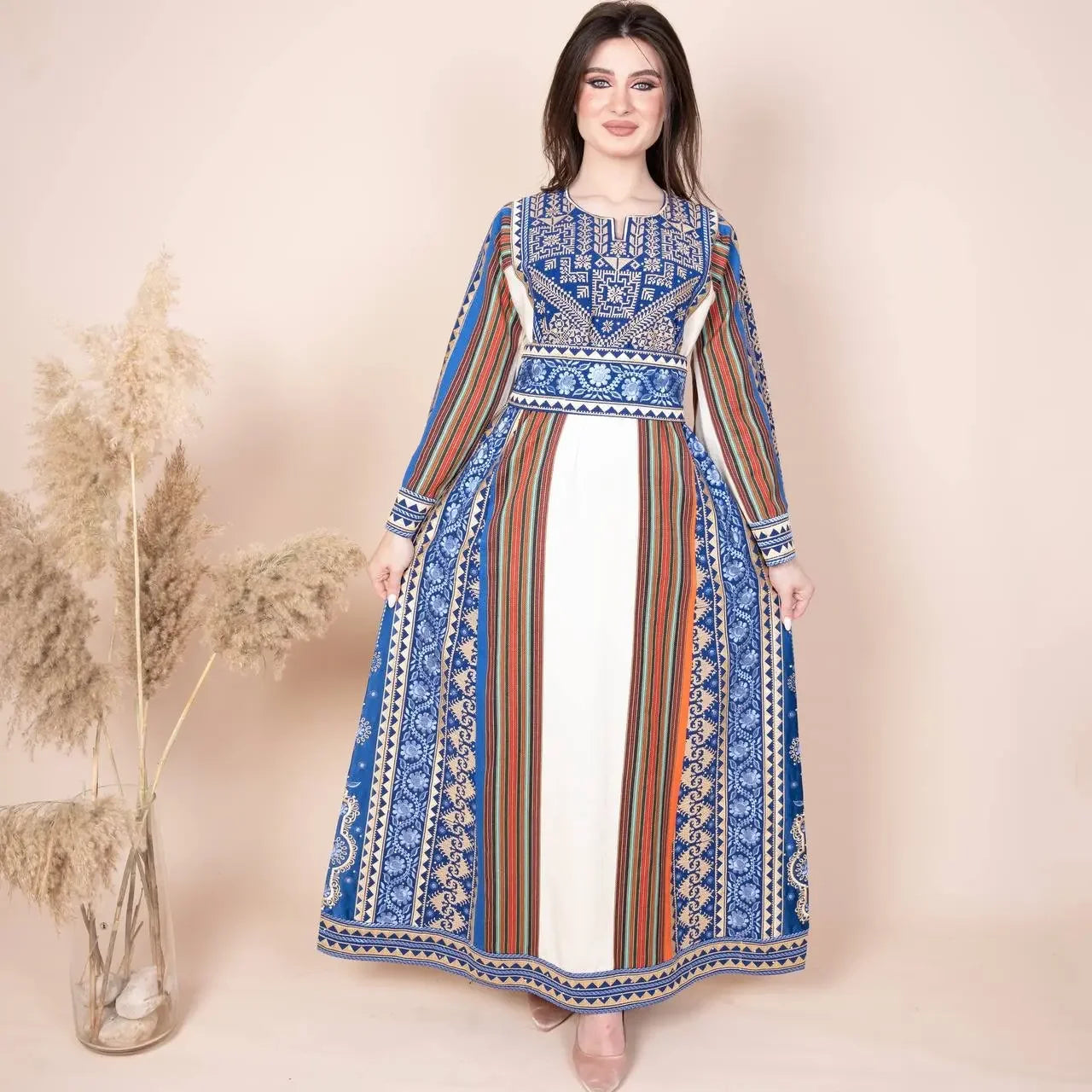 Majdalwi Thoub: Elegance and Comfort in Perfect Harmony Palestinian Elegance