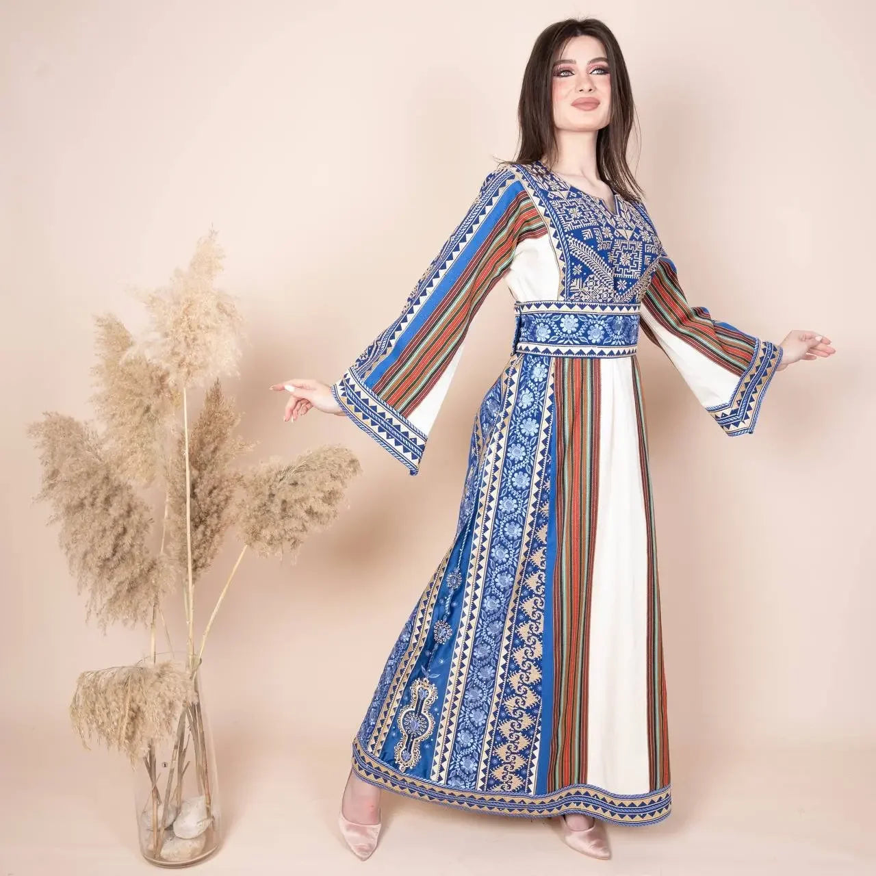 Majdalwi Thoub: Elegance and Comfort in Perfect Harmony - Palestinian Elegance