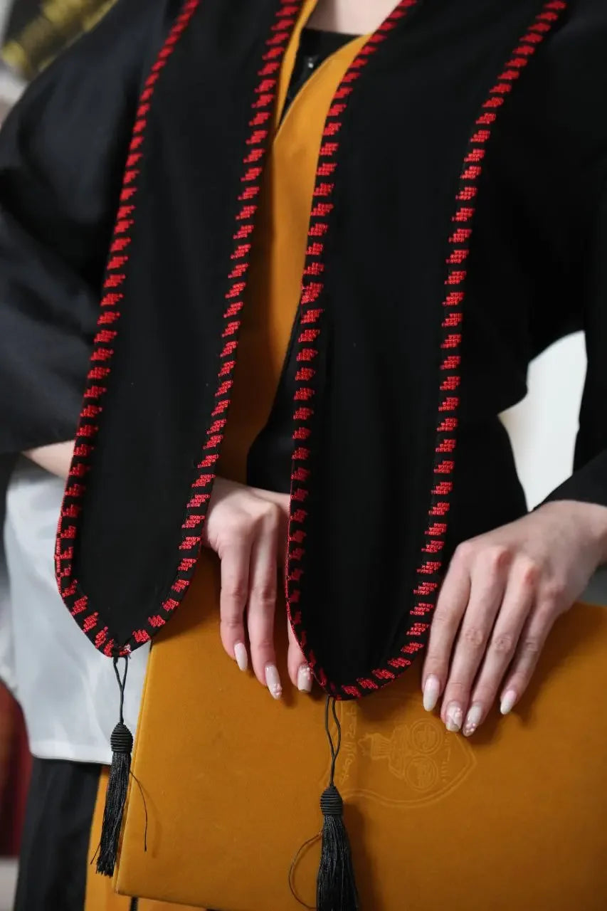 Fine Embroidery Graduation Stole: Elegance and Achievement Palestinian Elegance