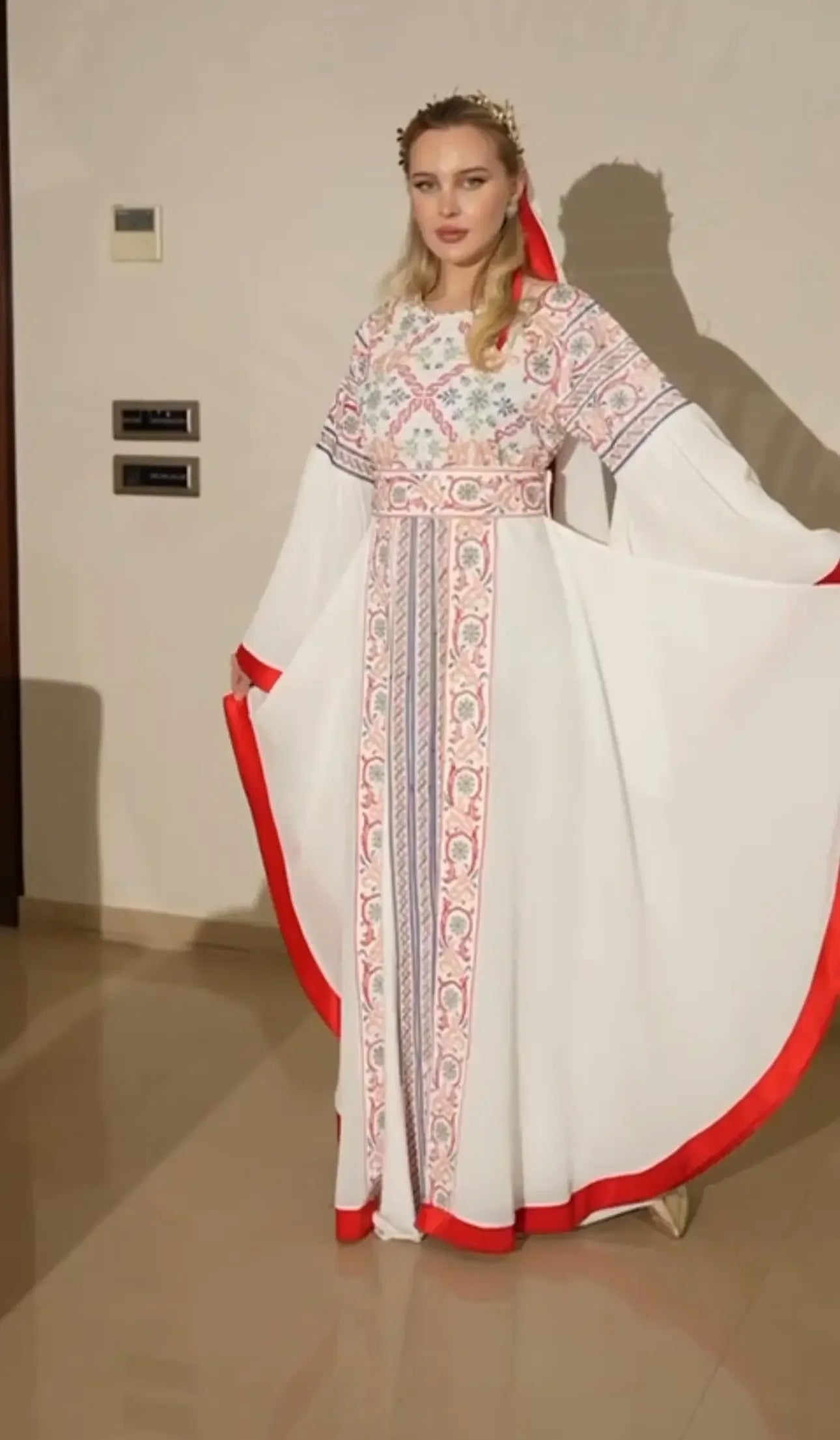 Embroidery Kuftan Dress: Luxurious Elegance and Bold Style Palestinian Elegance