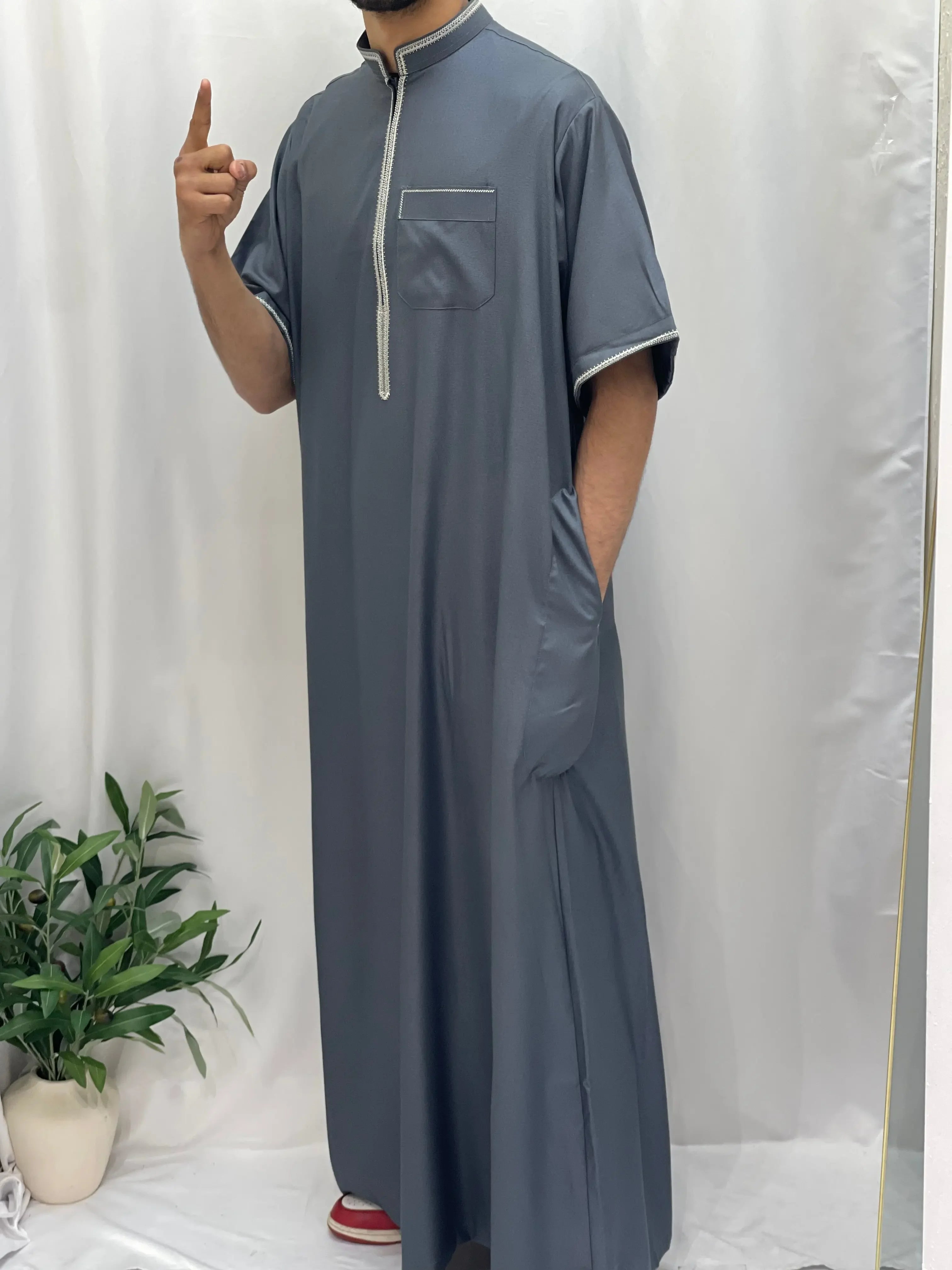 Timeless Elegance: Men's Durable Kaftan Thobe with Gold Details Palestinian Elegance
