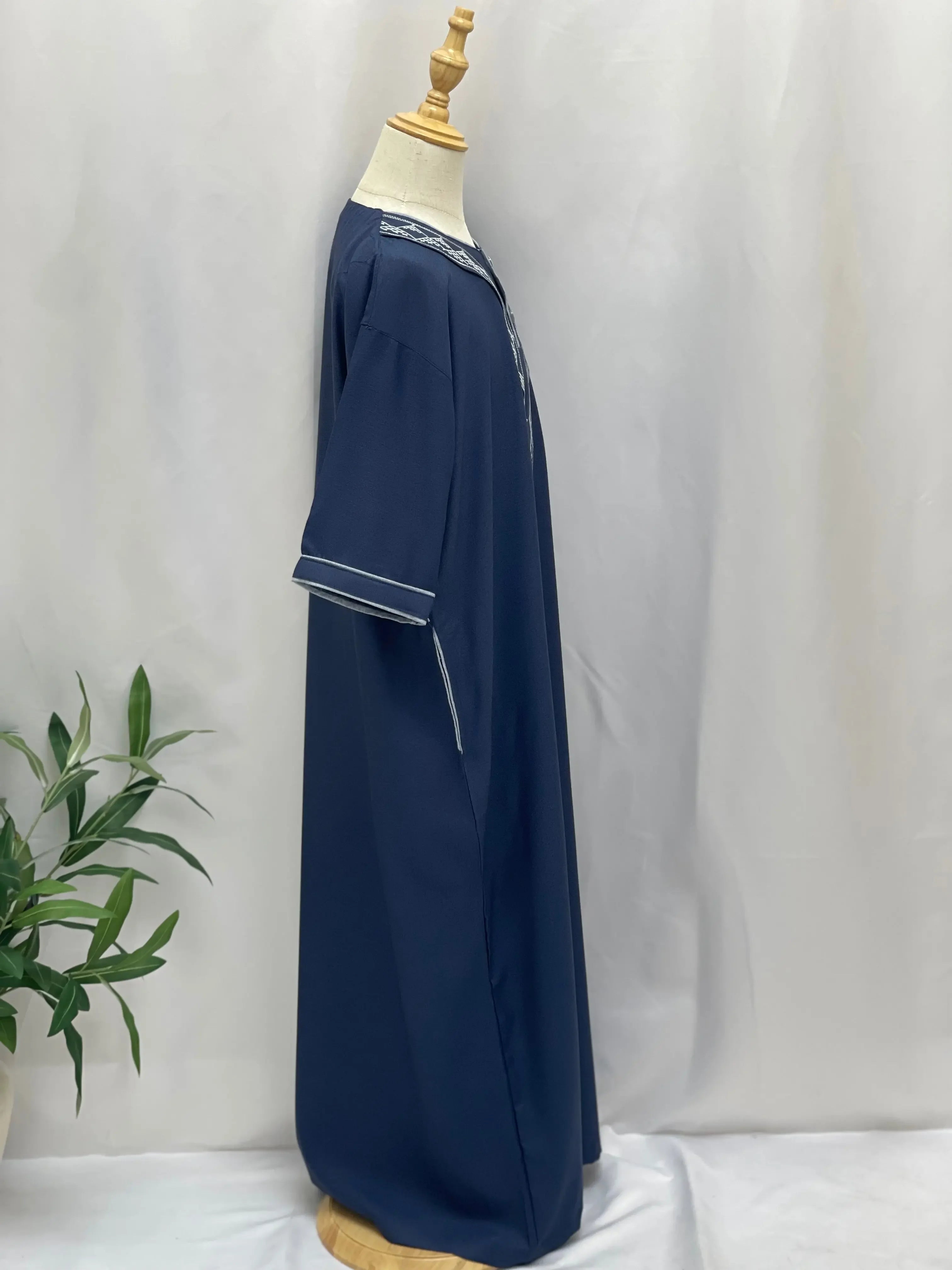 Kids' High-Quality Thobe - Multiple Sizes and Colors Palestinian Elegance