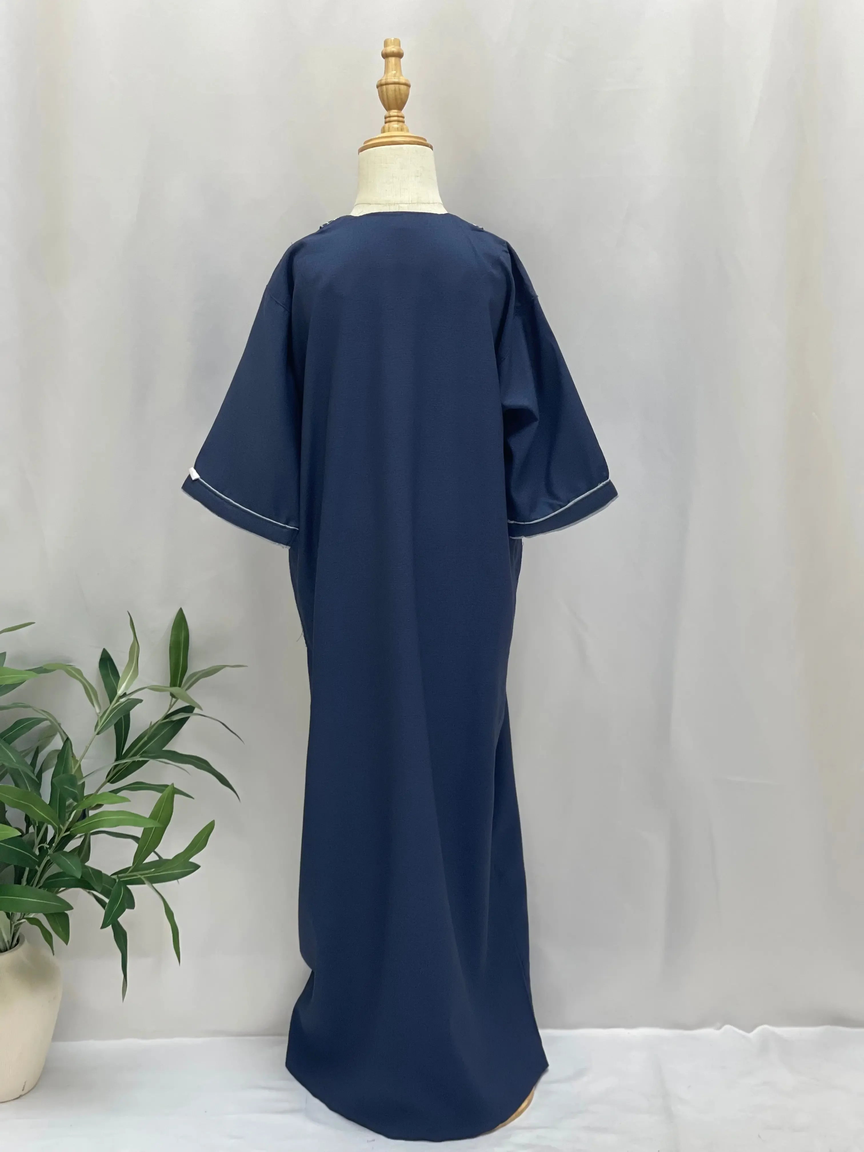 Kids' High-Quality Thobe - Multiple Sizes and Colors Palestinian Elegance