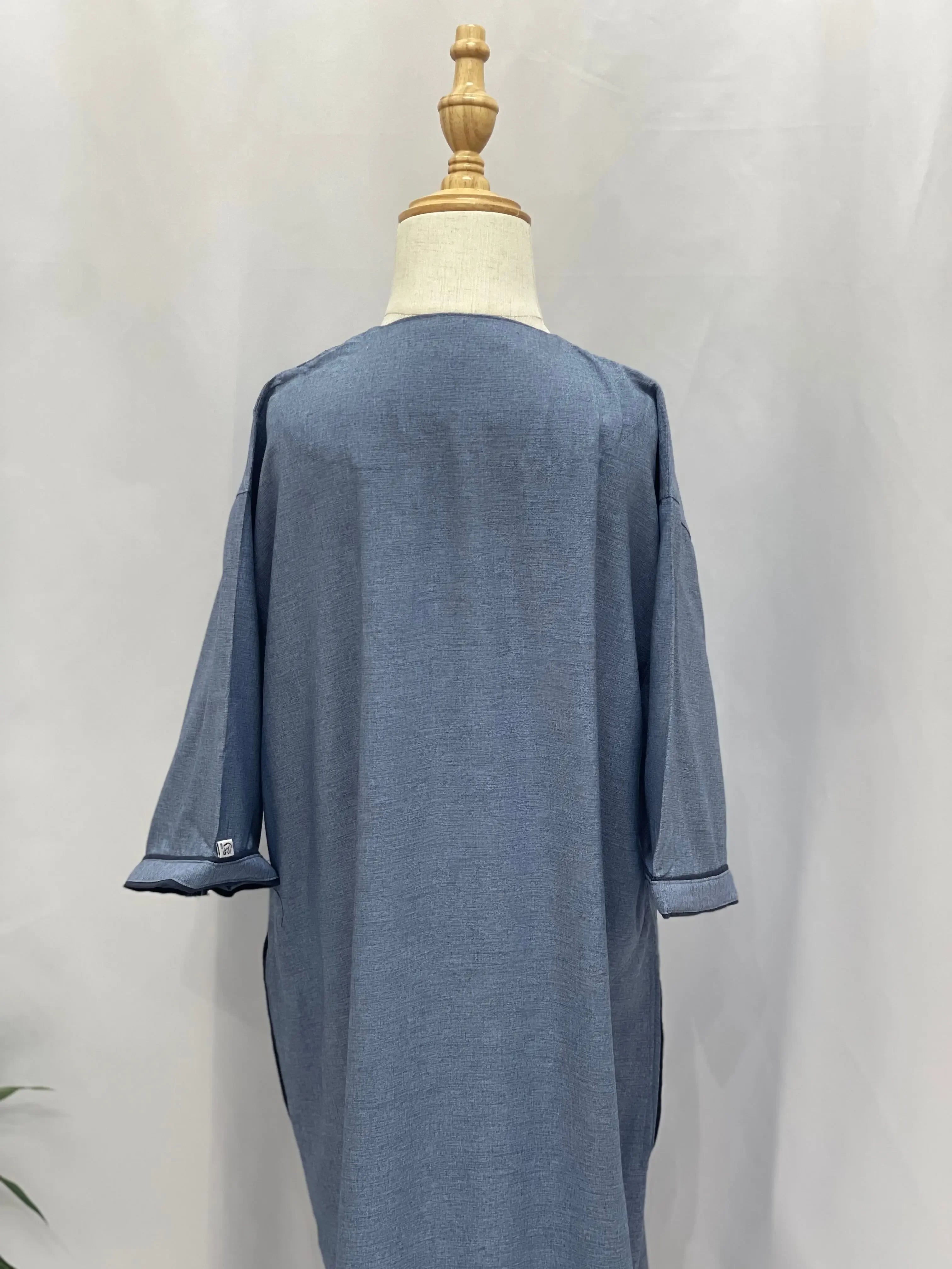 Kids' High-Quality Thobe - Multiple Sizes and Colors Palestinian Elegance