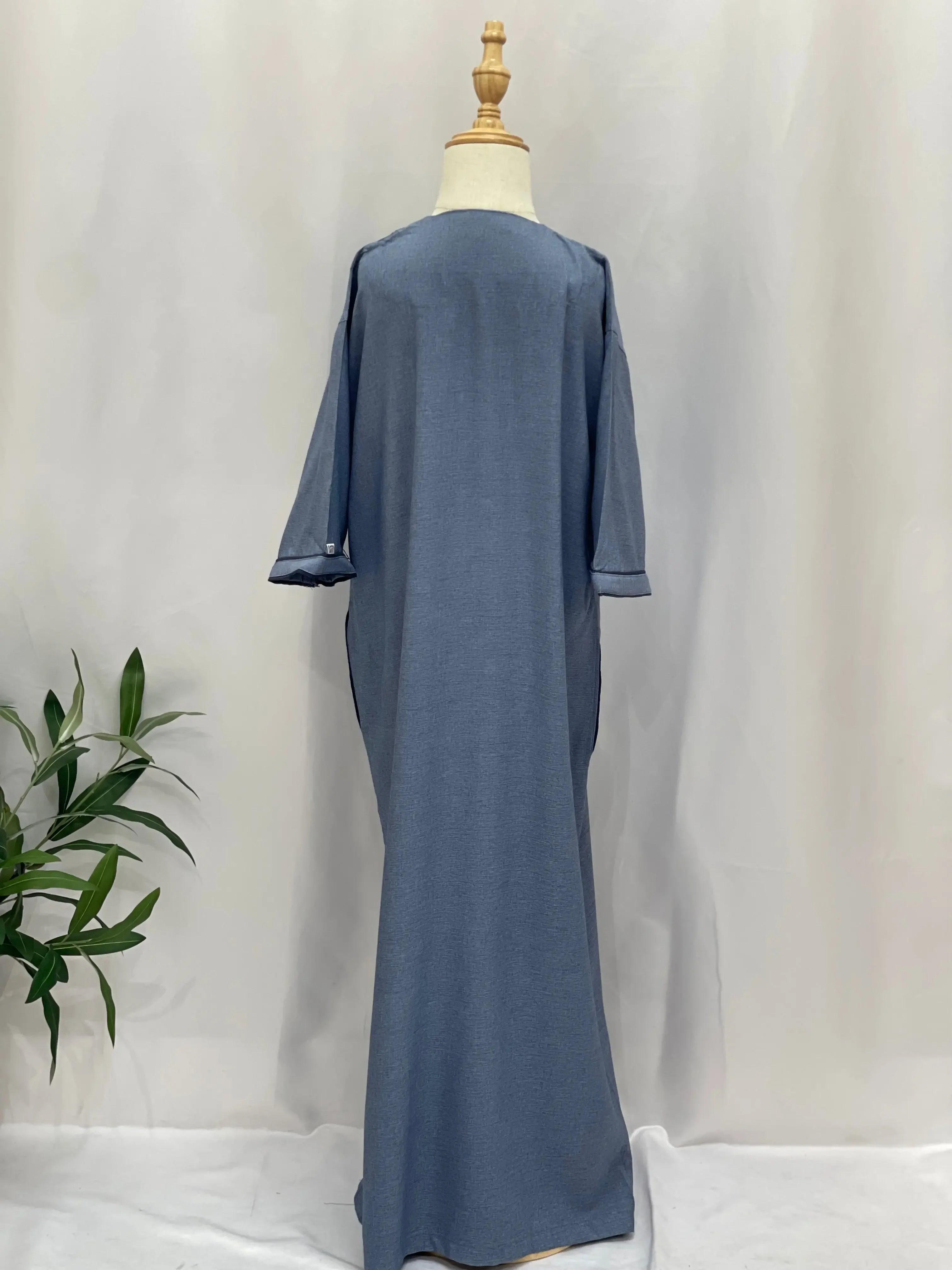 Kids' High-Quality Thobe - Multiple Sizes and Colors Palestinian Elegance