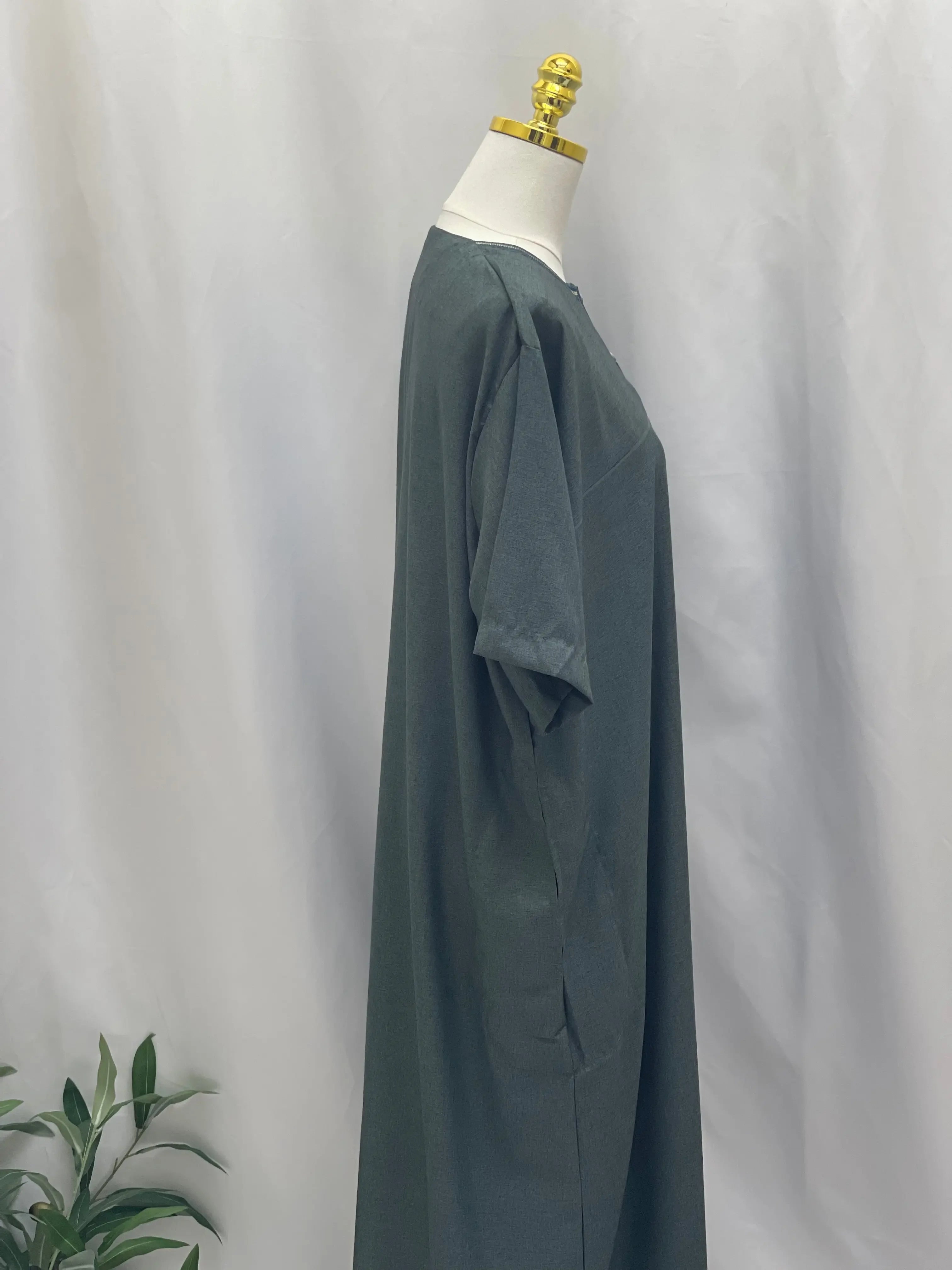 Men's High-Quality Cotton Thobe - Warm & Comfortable Palestinian Elegance