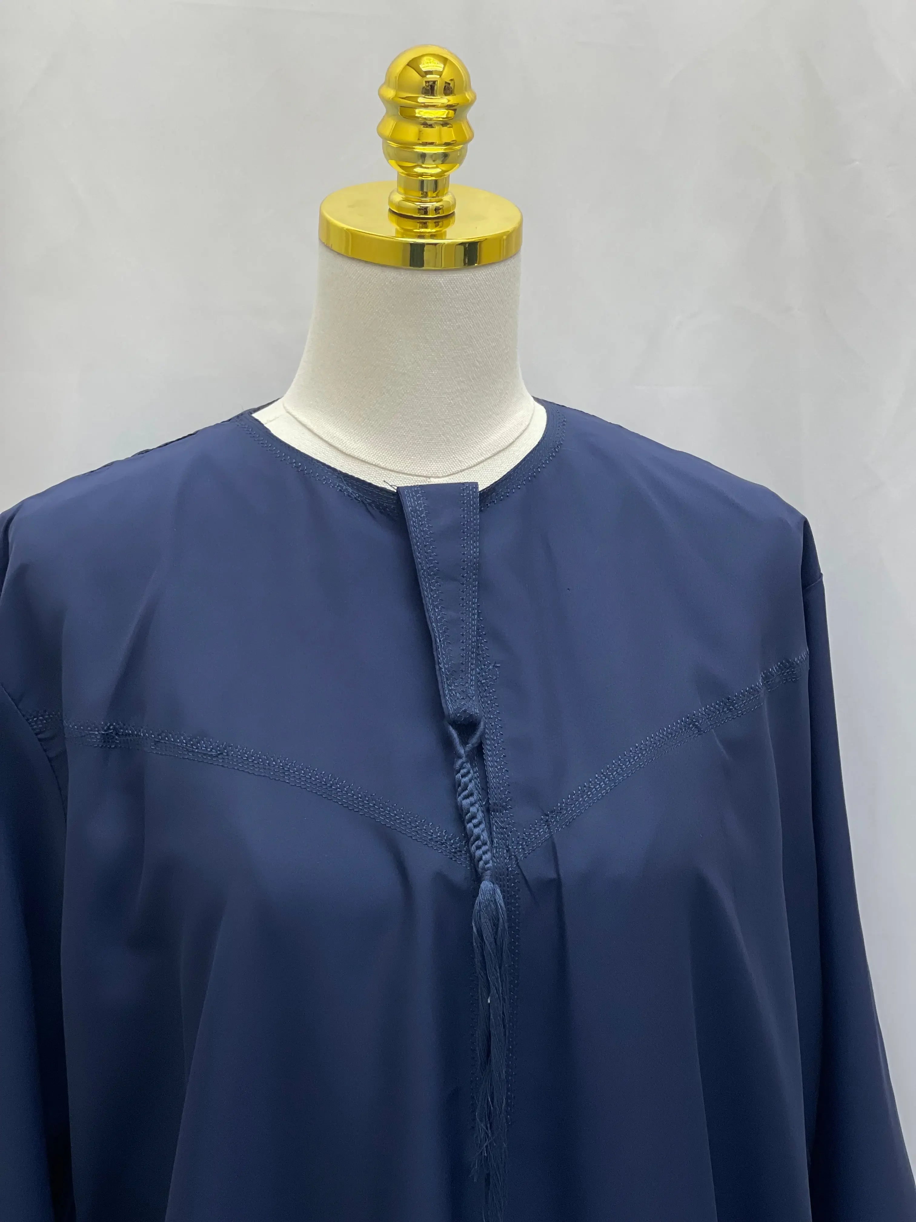 Men's High-Quality Thobe with Sharshoba Tassel -l Palestinian Elegance