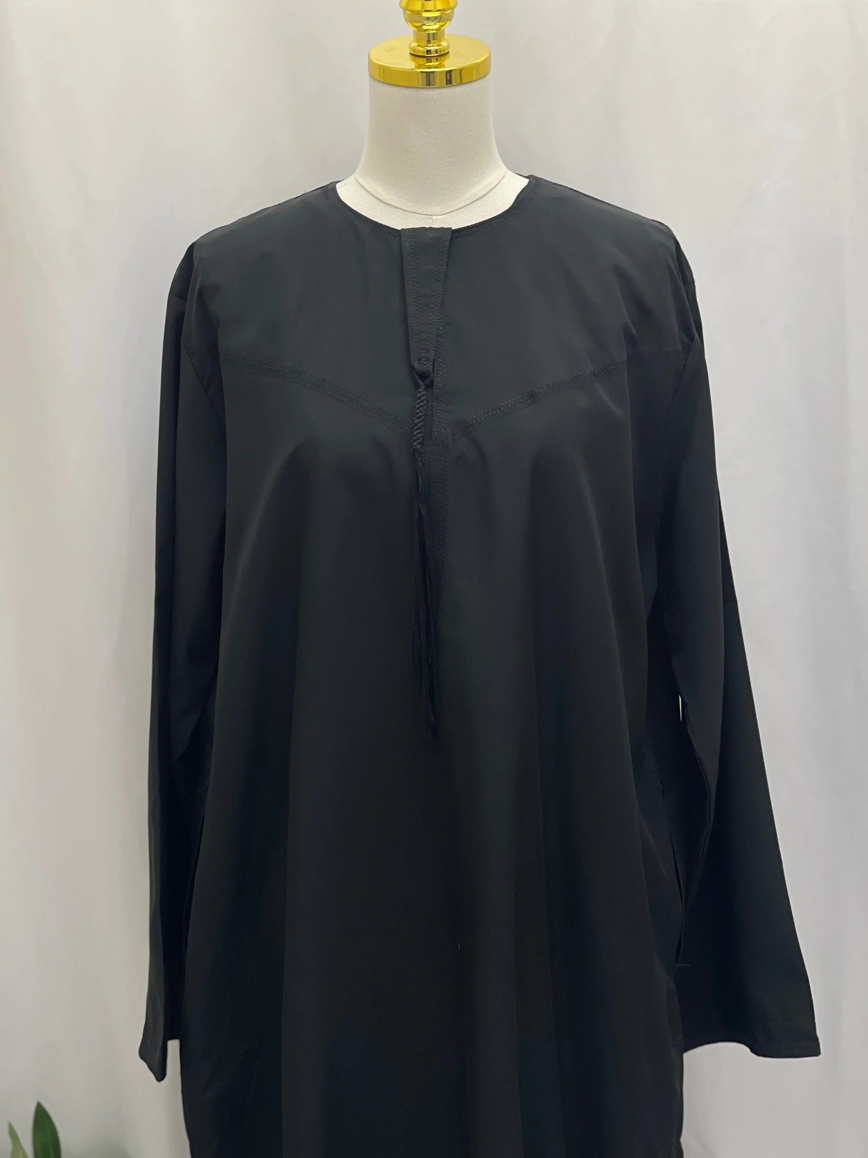 Men's High-Quality Thobe with Sharshoba Tassel -l Palestinian Elegance