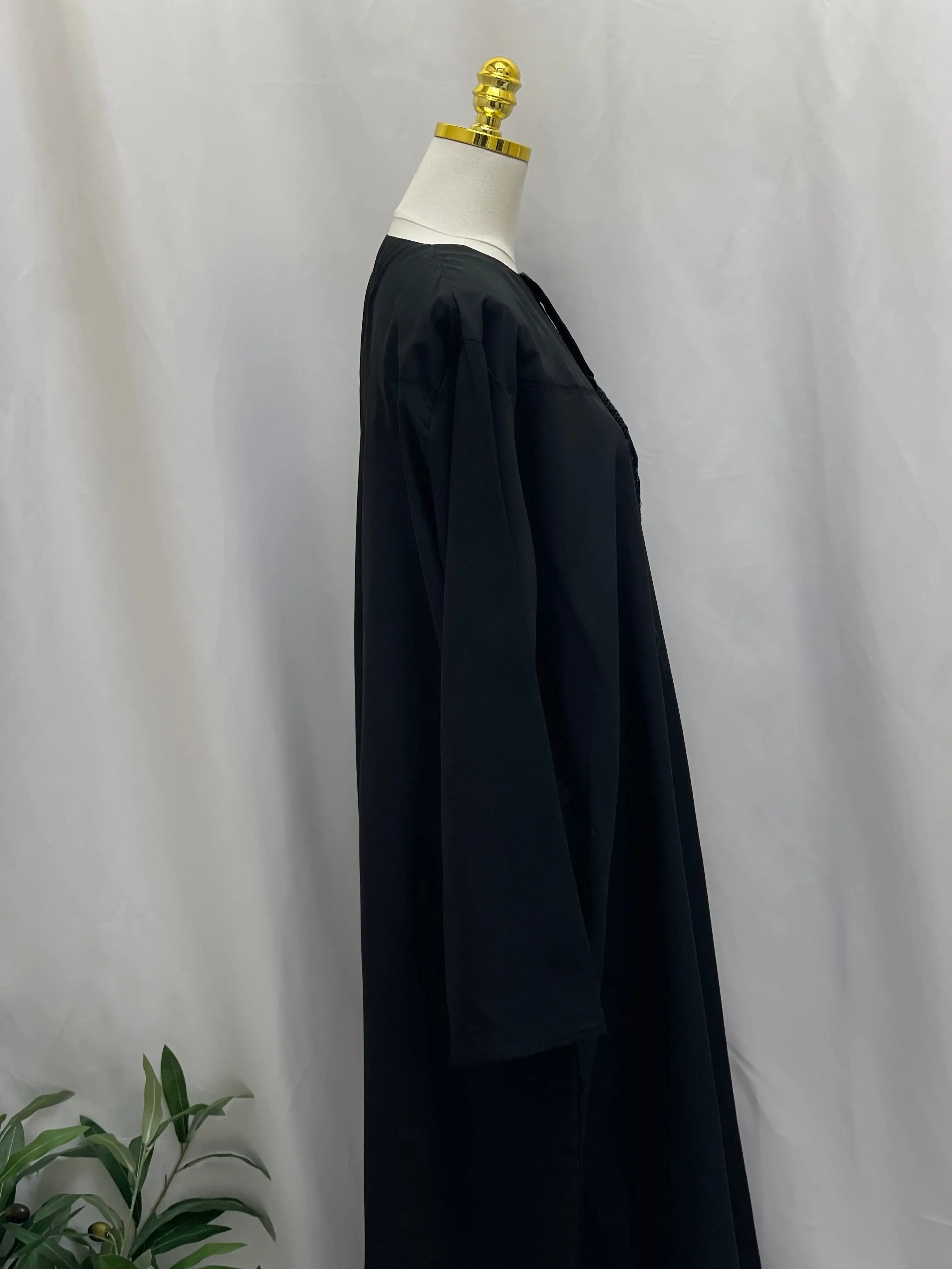 Men's High-Quality Thobe with Sharshoba Tassel -l Palestinian Elegance