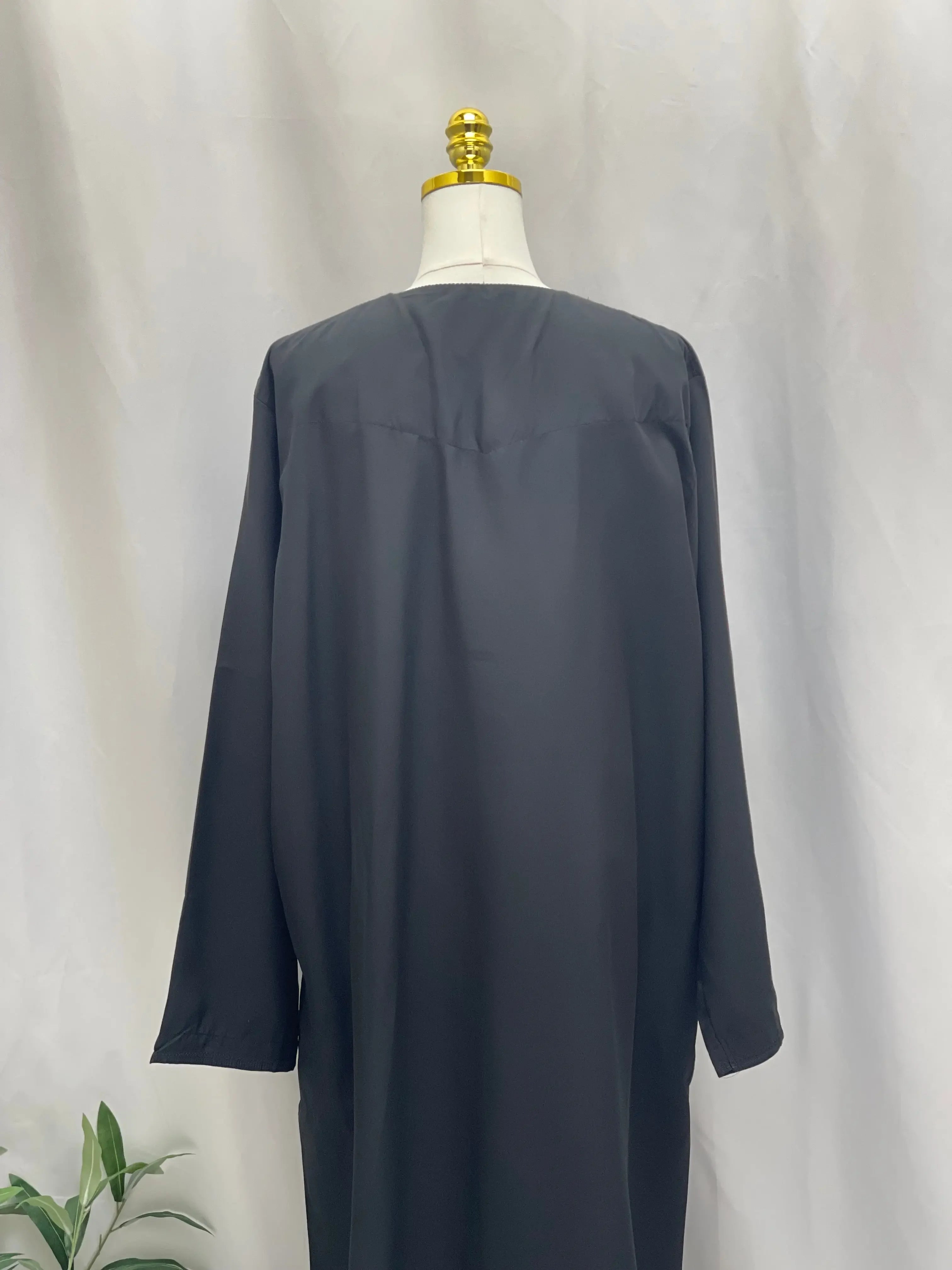 Men's High-Quality Thobe with Sharshoba Tassel -l Palestinian Elegance