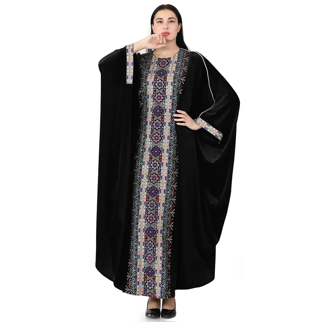 Embroidered Cap Velvet: Style and Sophistication in One - Palestinian Elegance