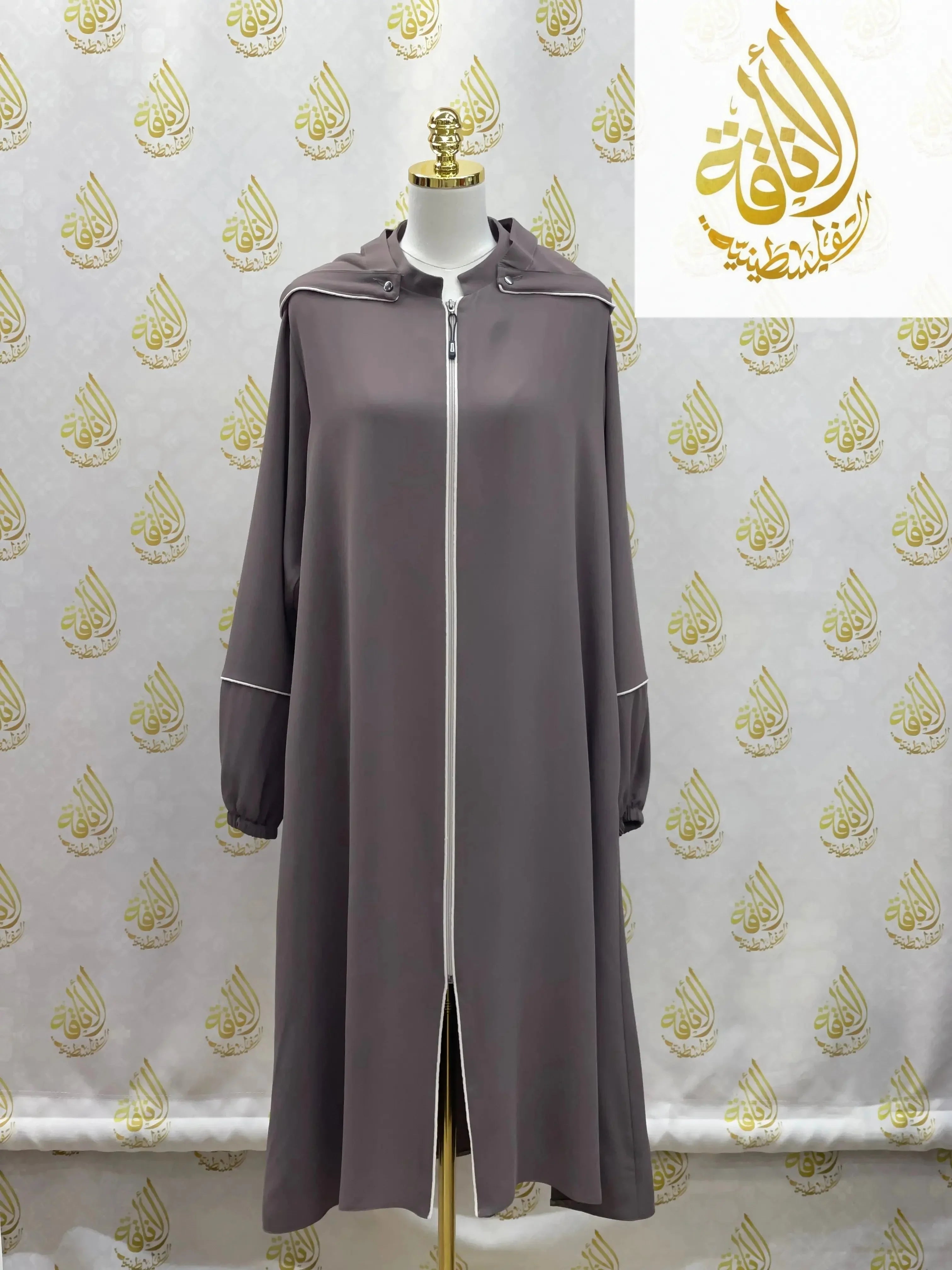 Iman Hooded Long Tunic: Comfort Meets Chic Style Palestinian Elegance