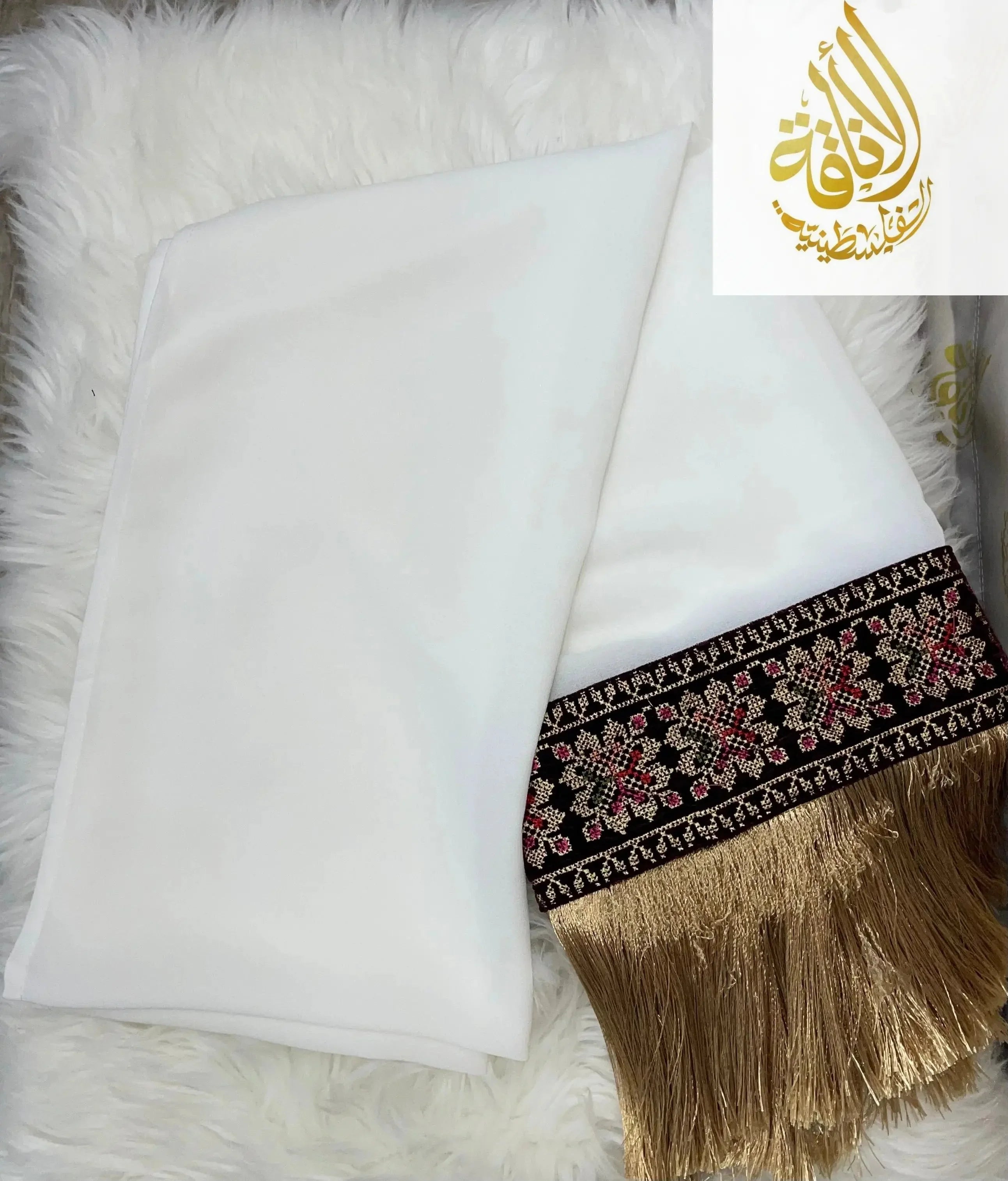 Ivory Khirka-Shal: Luxurious Elegance & Refined Sophistication Palestinian Elegance
