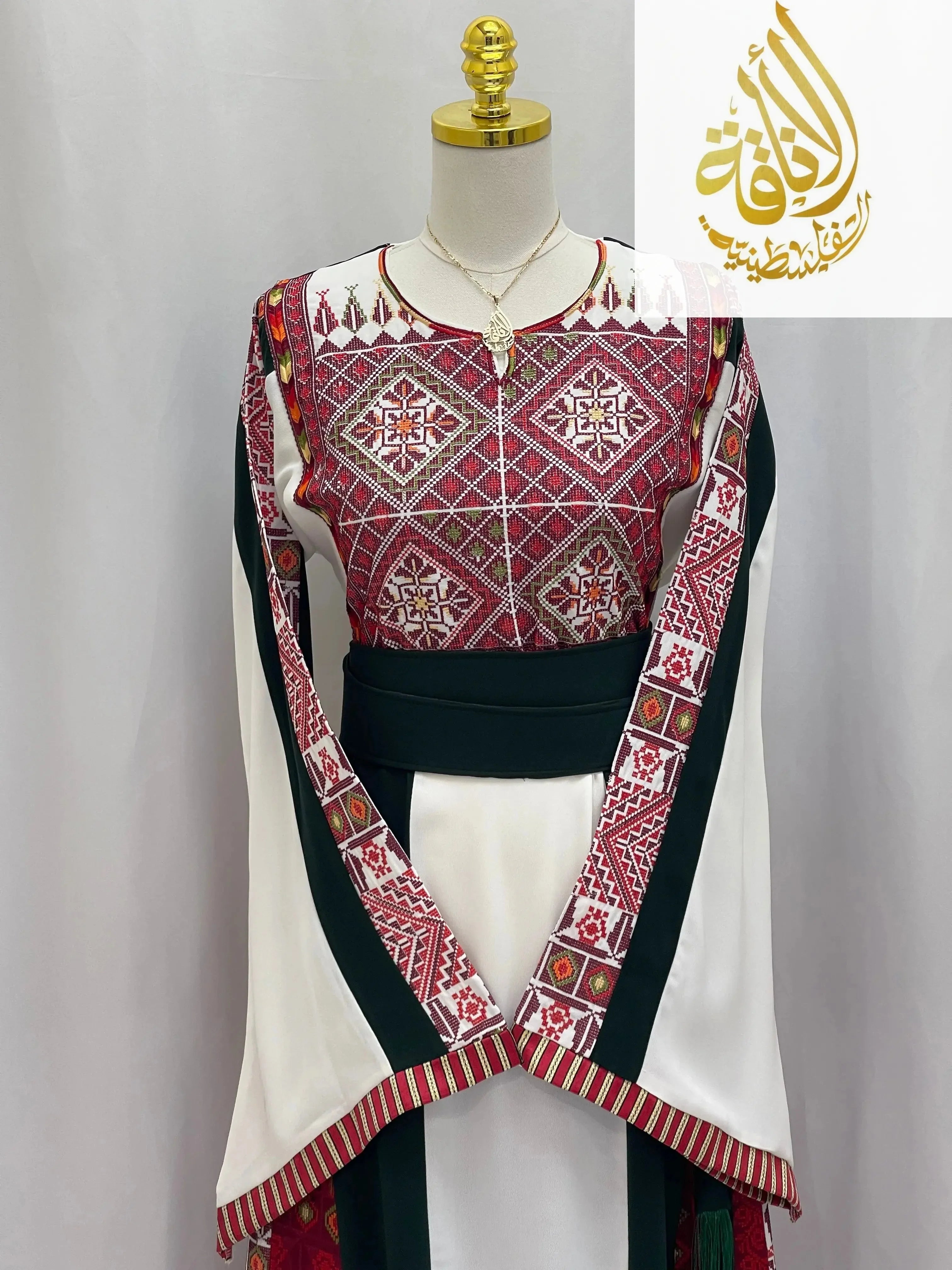 Janna Embroidered Thoub - Palestinian Elegance