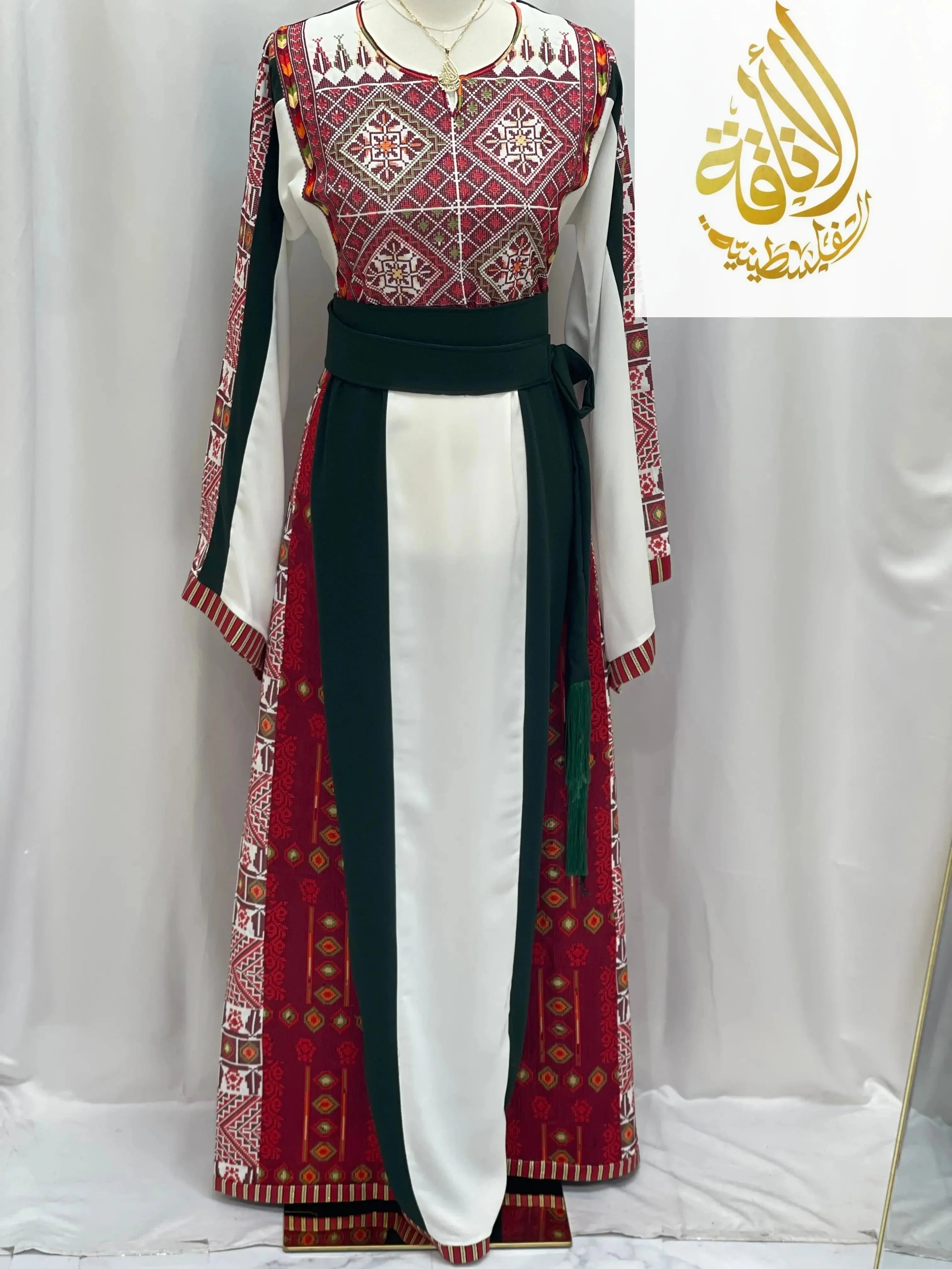 Janna Embroidered Thoub - Palestinian Elegance