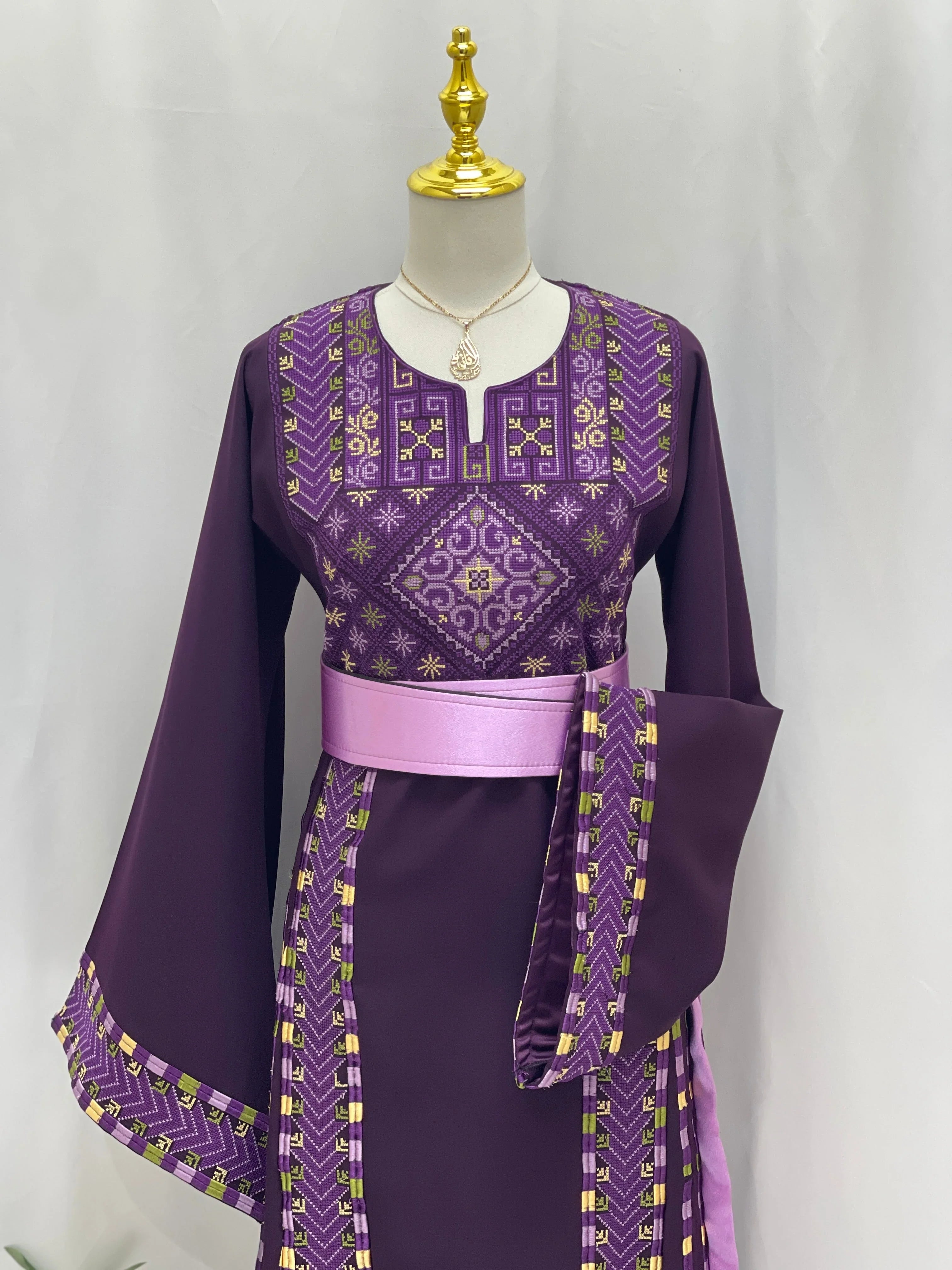 Lavender Heritage Embroidered Thobe with intricate designs and a belt for elegant occasions