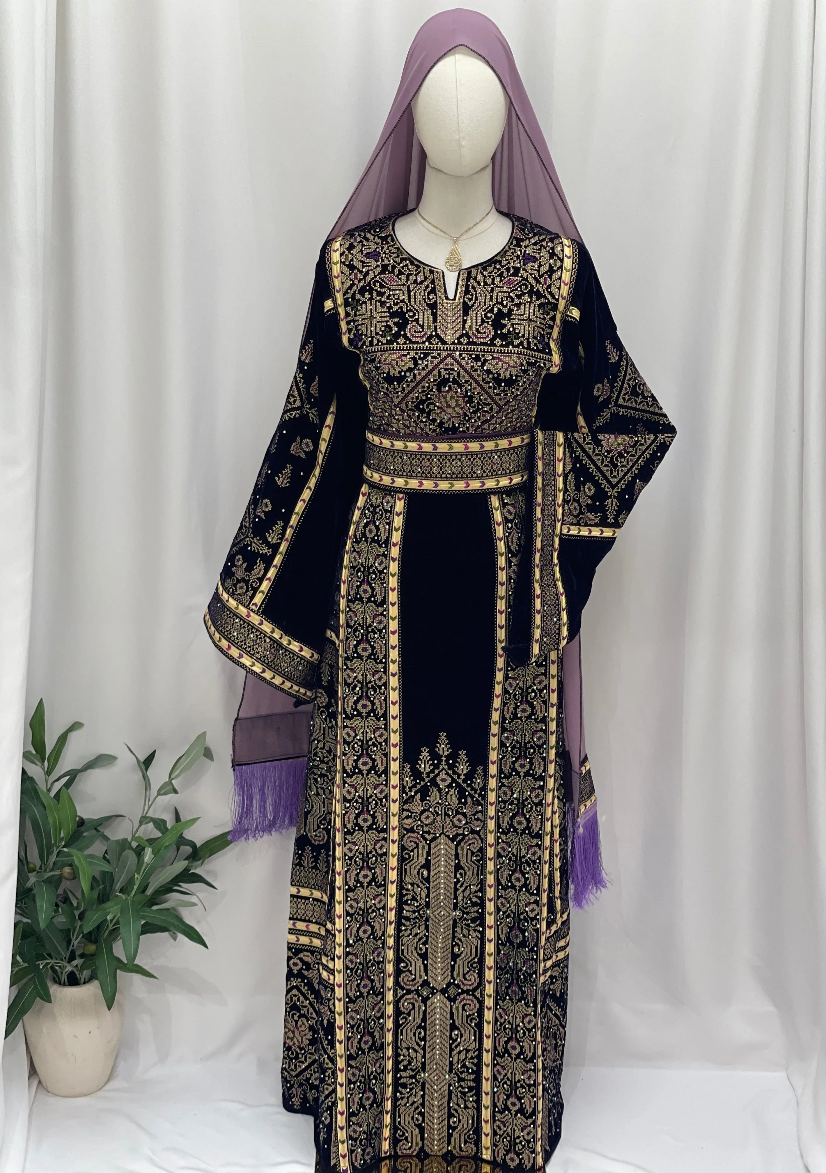 Lavine Velvet Embroidered Thobe Palestinian Elegance